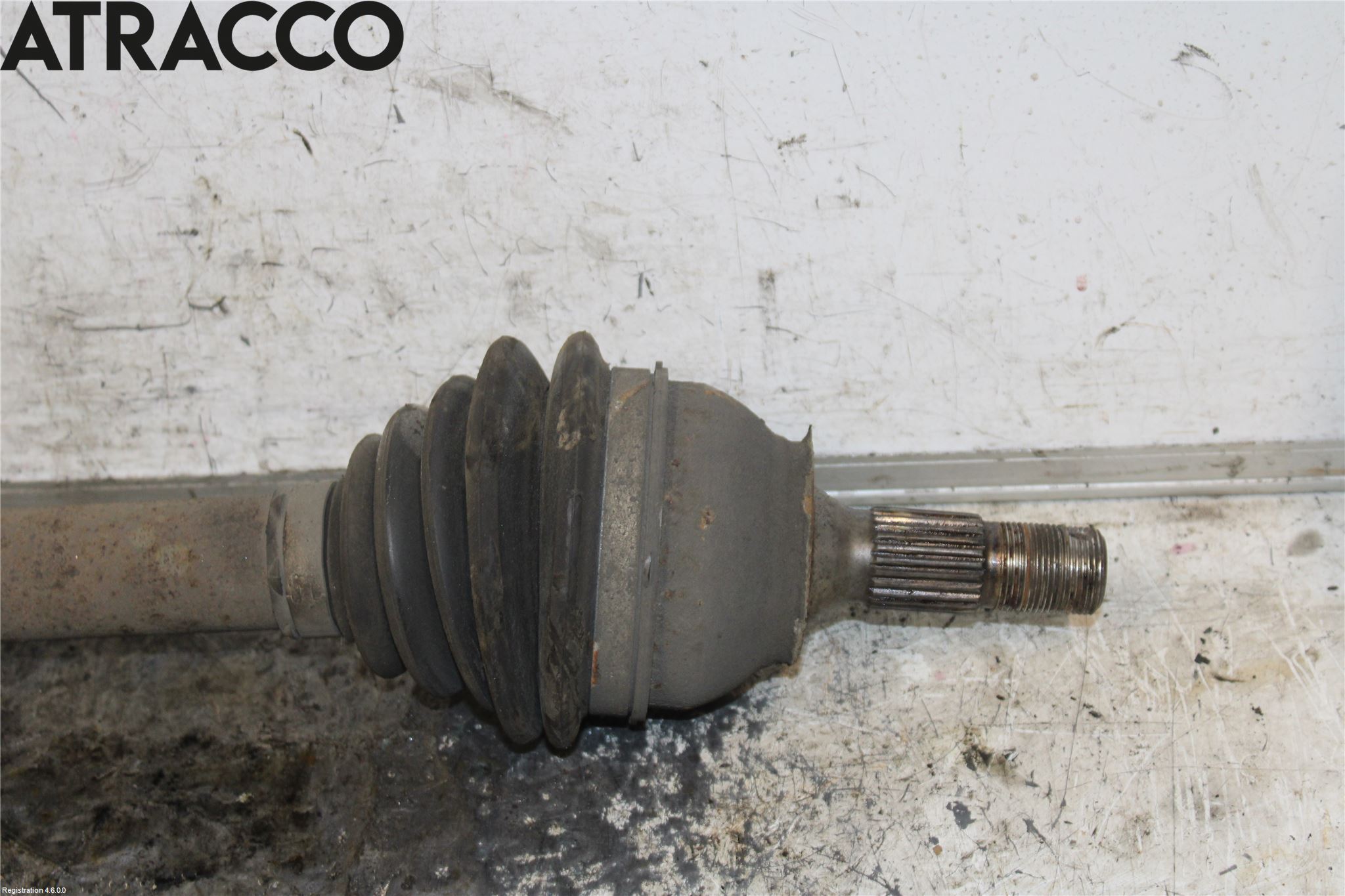 Peugeot 5008 10-16 Drivaksel Foran Kompl Venstre