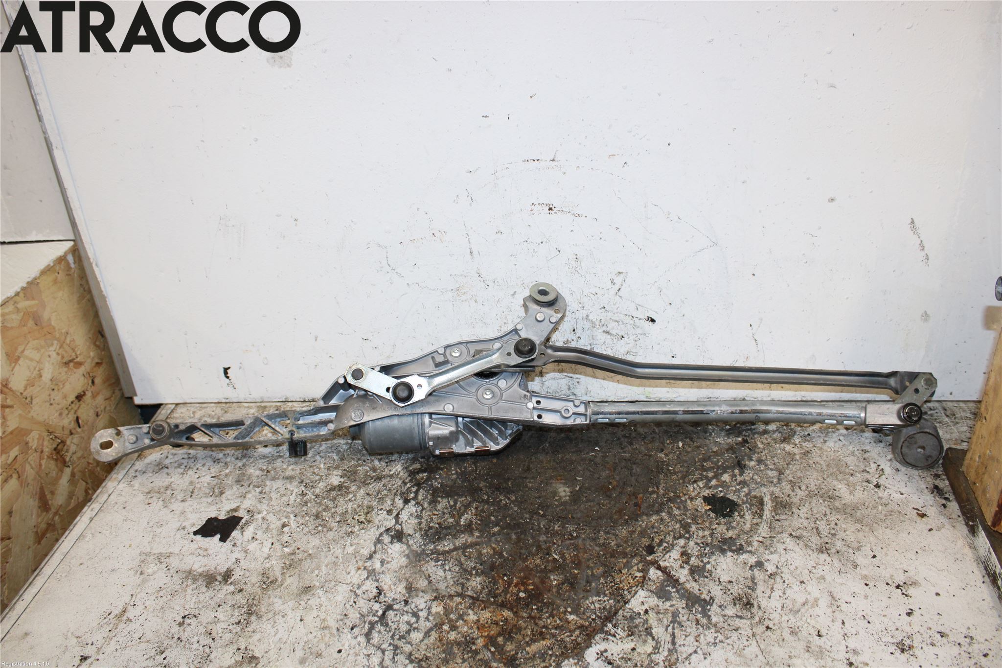 Mercedes-Benz MB E-KLASS (W212) 09-16 Viskermotor Frontrute