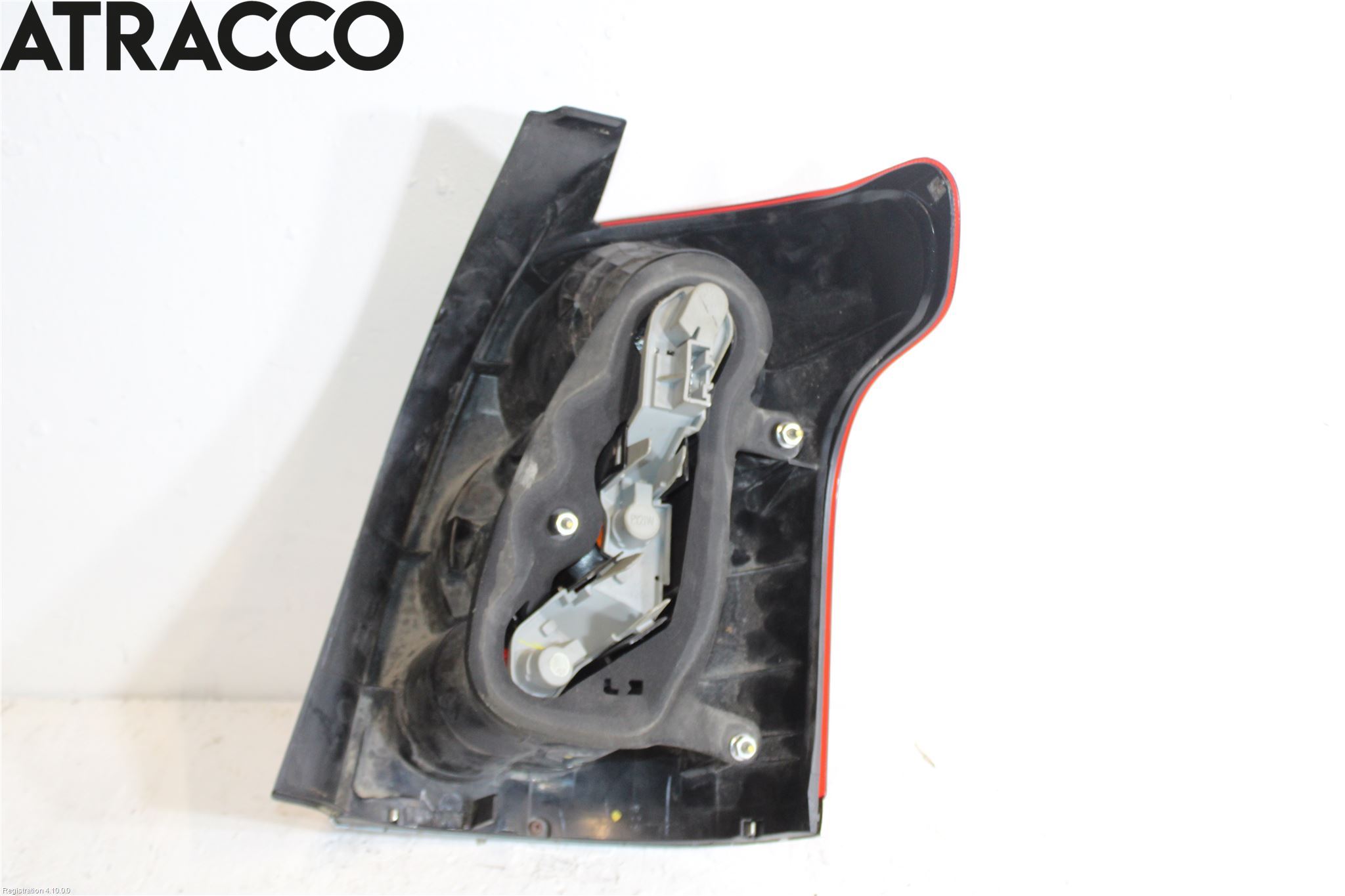 Toyota AVENSIS 03-06 Baklykt Venstre