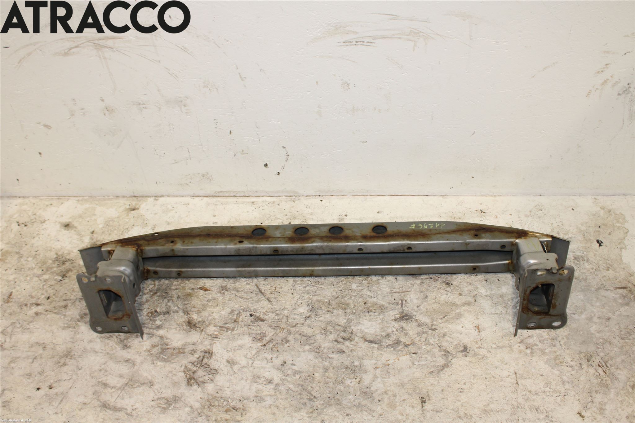 Toyota AVENSIS 03-06 Støtfanger Foran Bjelke