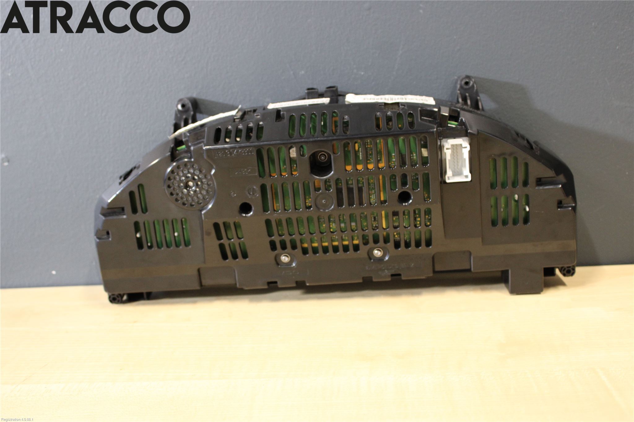 Mercedes-Benz MB C-KLASS (W204) 07-15 Instr Speedometer