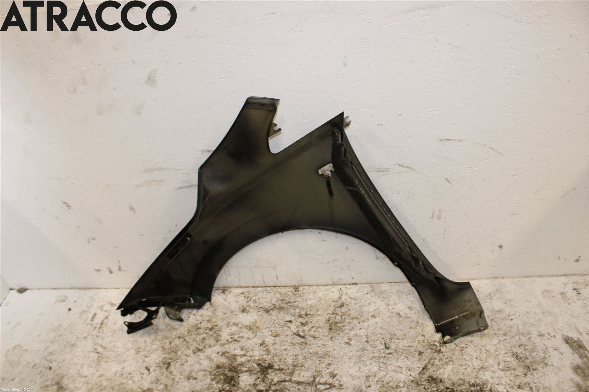 Nissan LEAF 11-17 Skjerm Foran Høyre