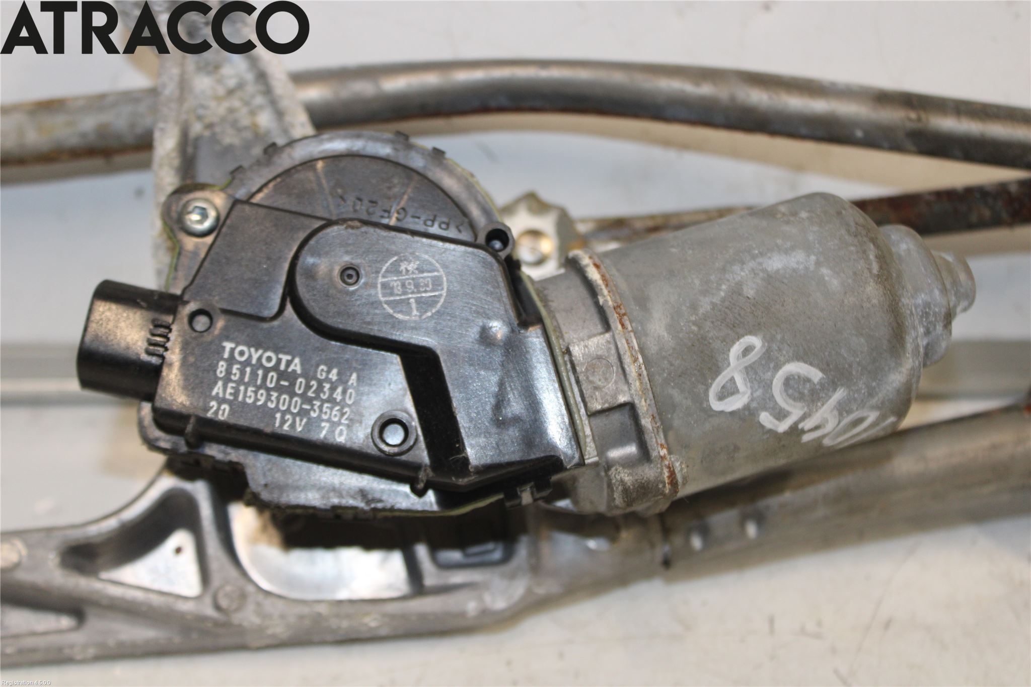 Toyota AURIS 13-19 Viskermotor Frontrute