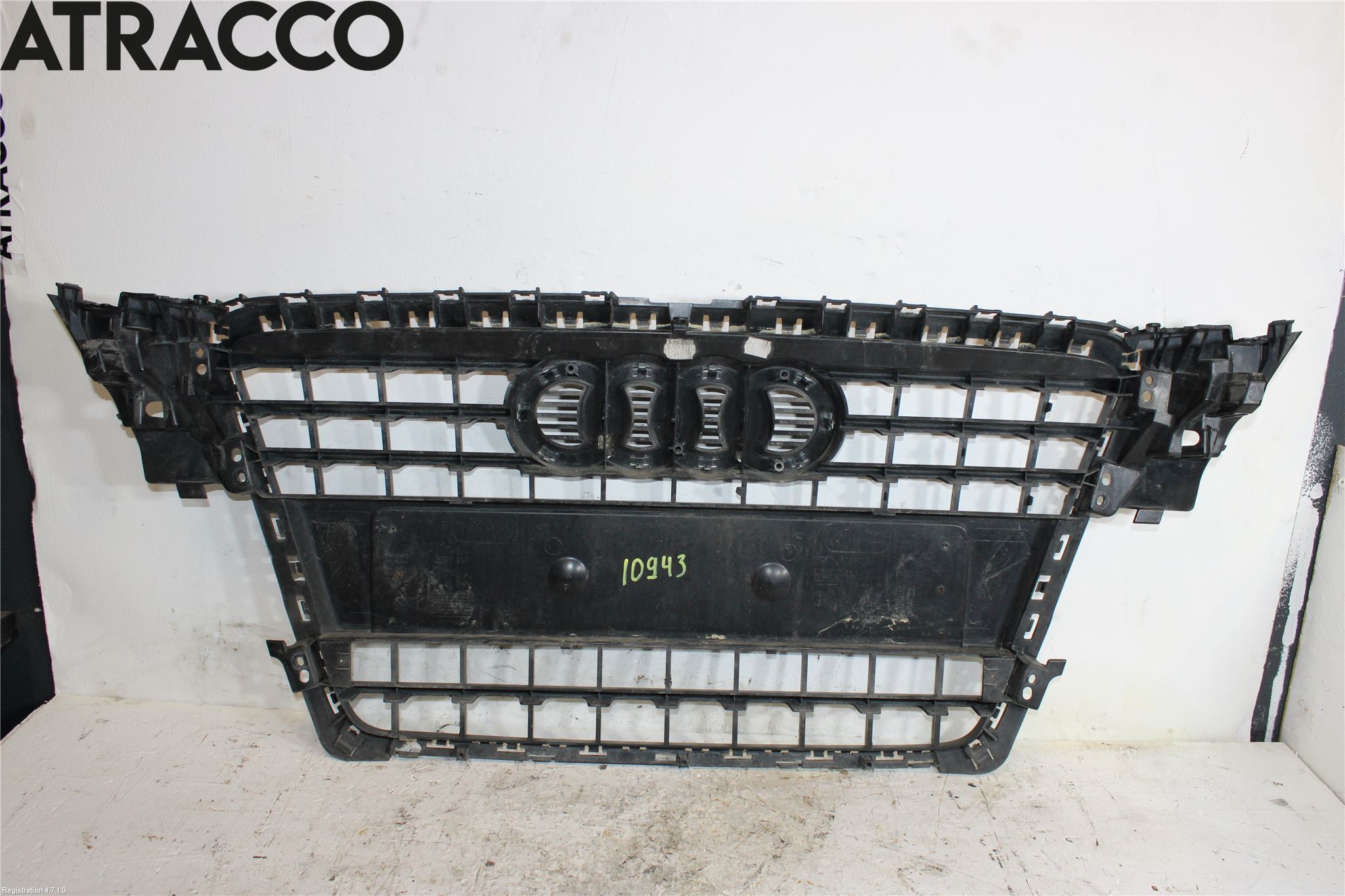 Audi A4/S4 08-11 Grilldel Midt