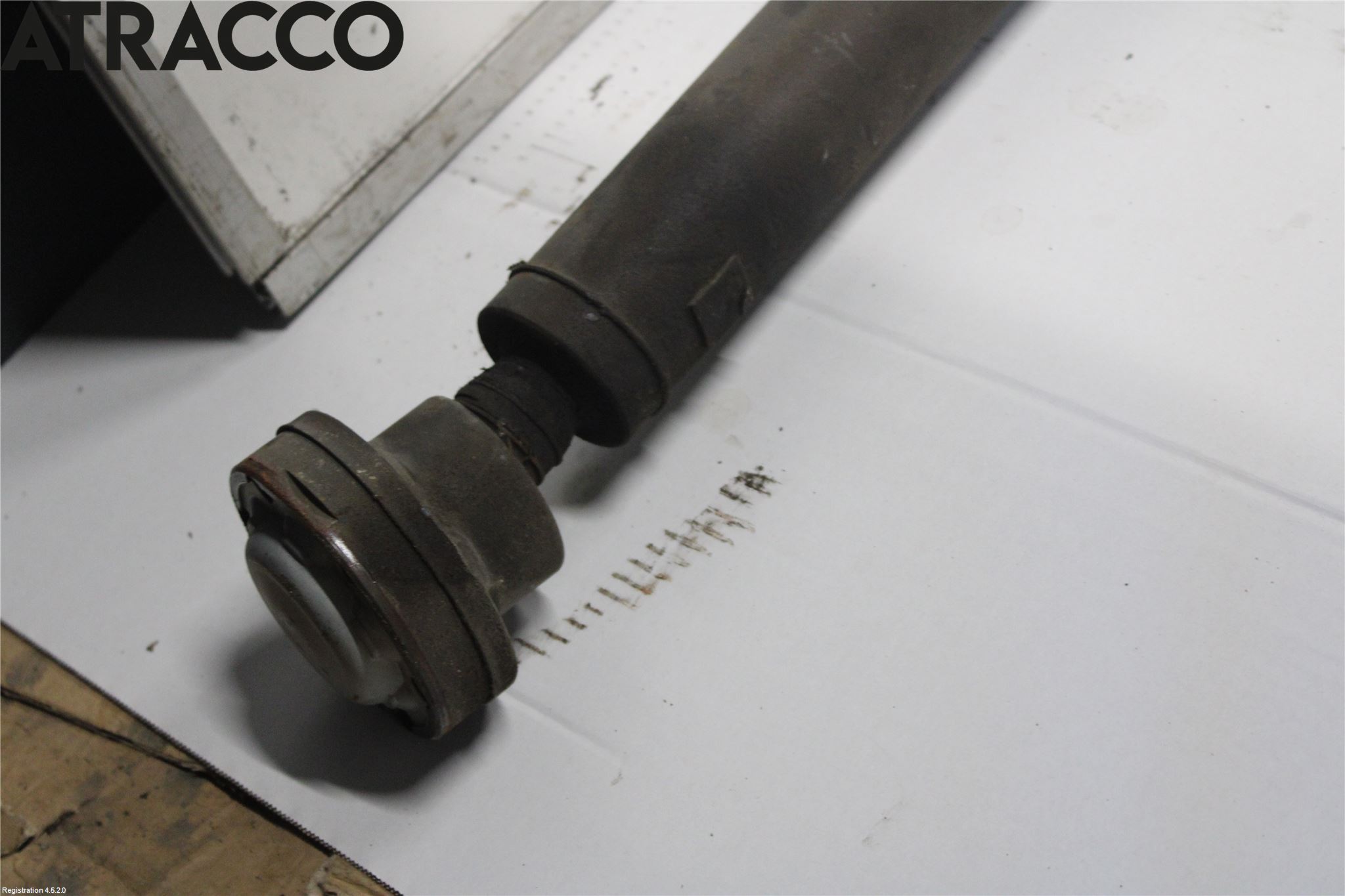 BMW 5 E60/61 Sed/Tou 02-10 Mellomaksel Kompl