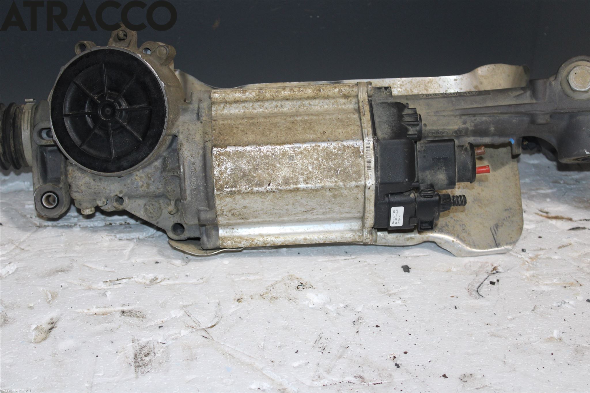 Volkswagen VW CADDY 11-15 Snekke - Tannstang