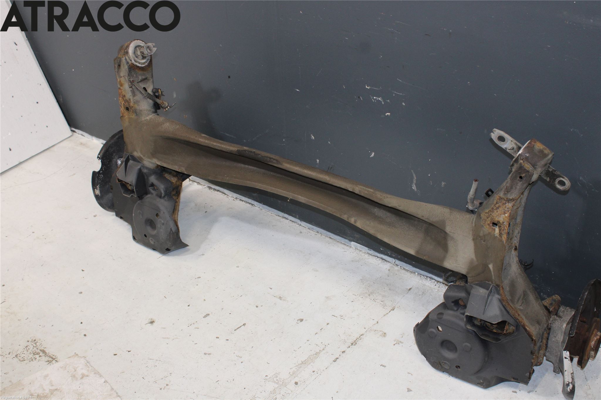 Peugeot 3008 17-24 Bakaksel Feste Travers-Ramme