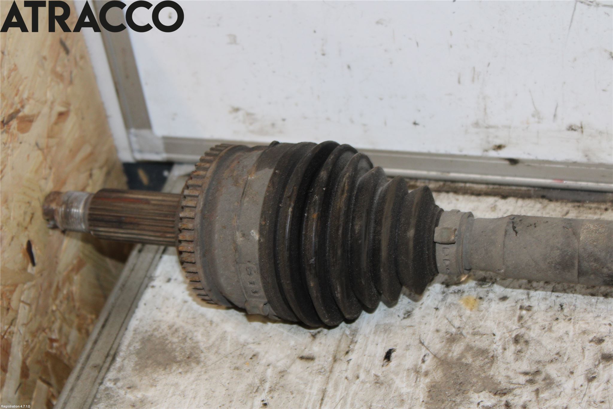 Kia CEED 06-12 Drivaksel Foran Kompl Høyre