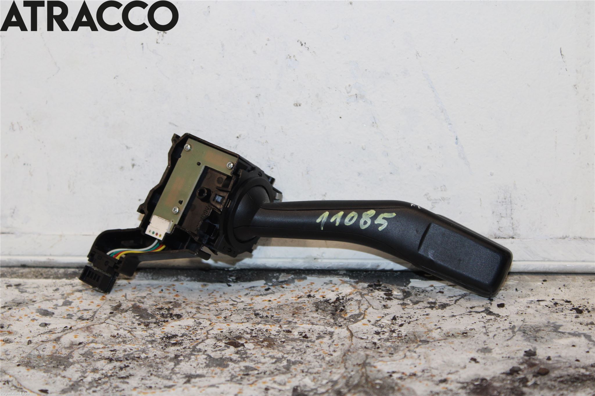 Volkswagen VW GOLF V 04-09 Bryter Ratt Blinklys - Lys