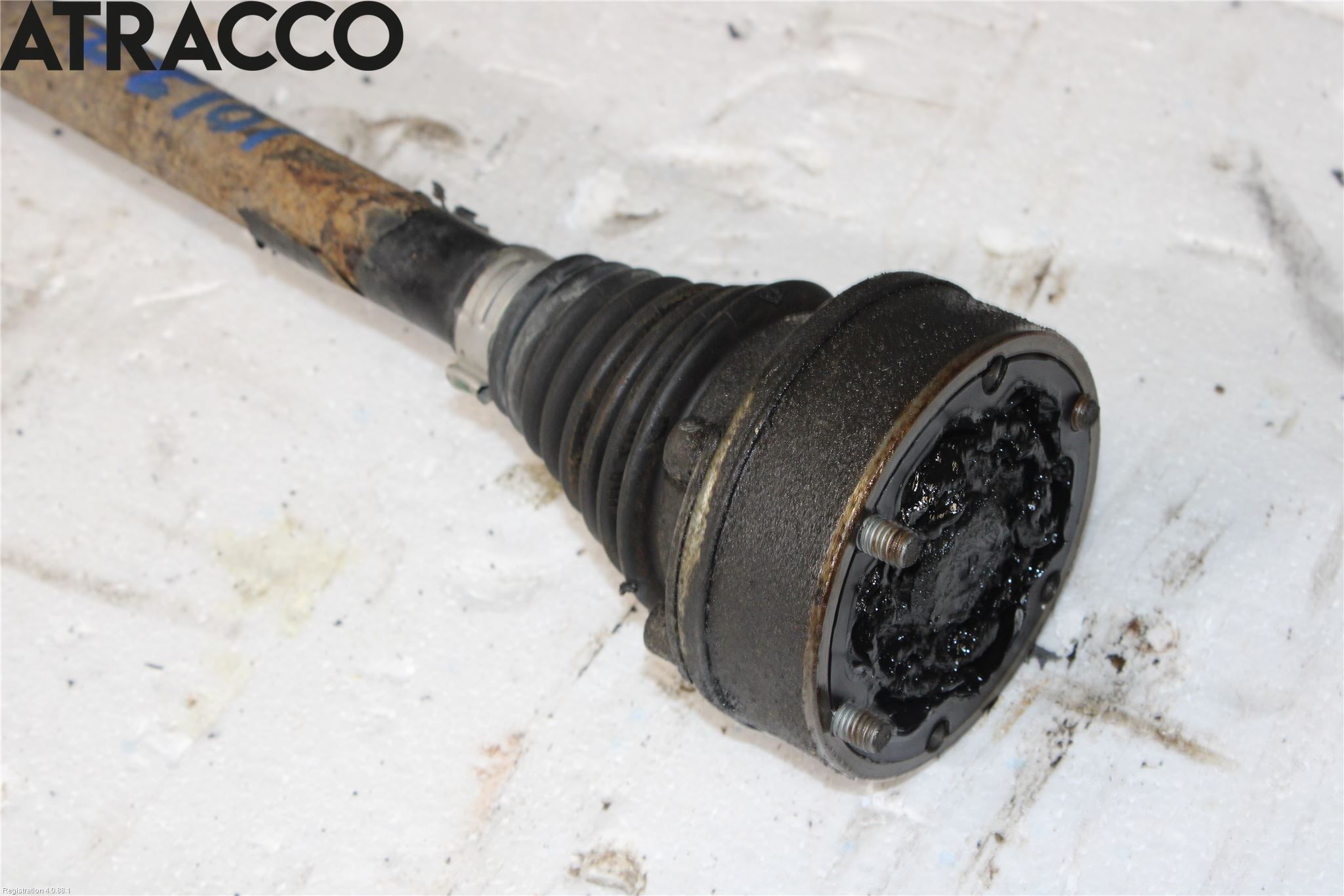 Volkswagen VW GOLF VI 09-13 Drivaksel Foran Kompl Venstre