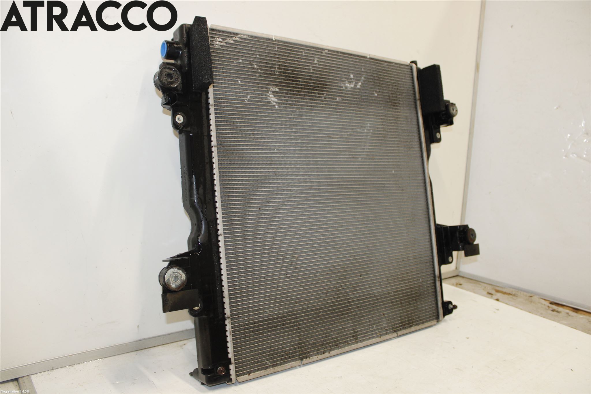 Toyota LANDCRUISER Radiator Automat