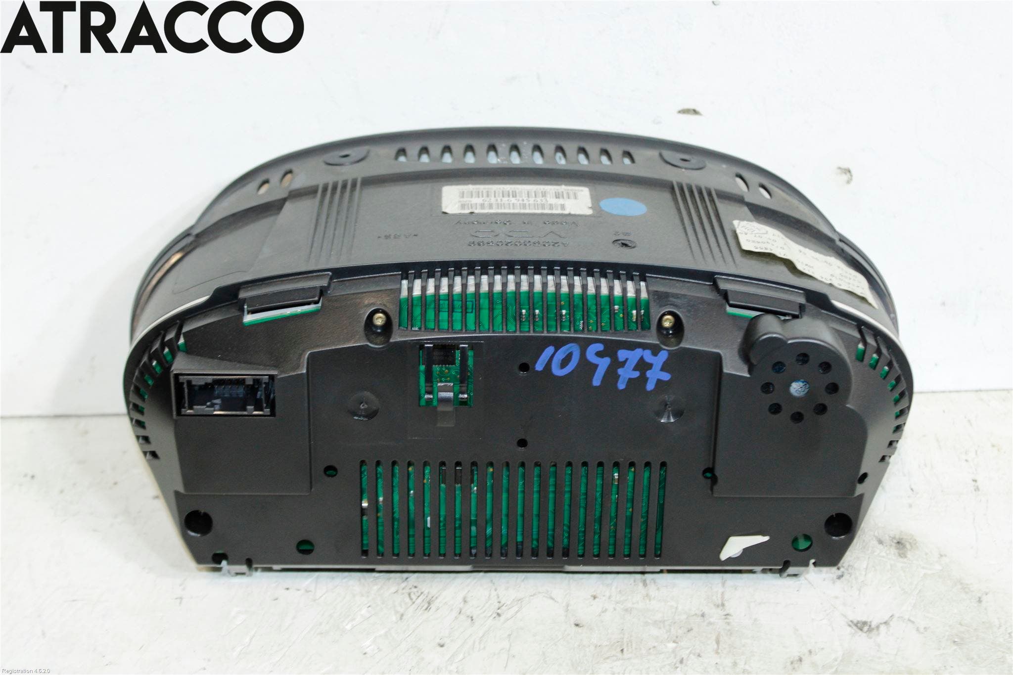 BMW 5 E60/61 Sed/Tou 02-10 Instr Kombinert