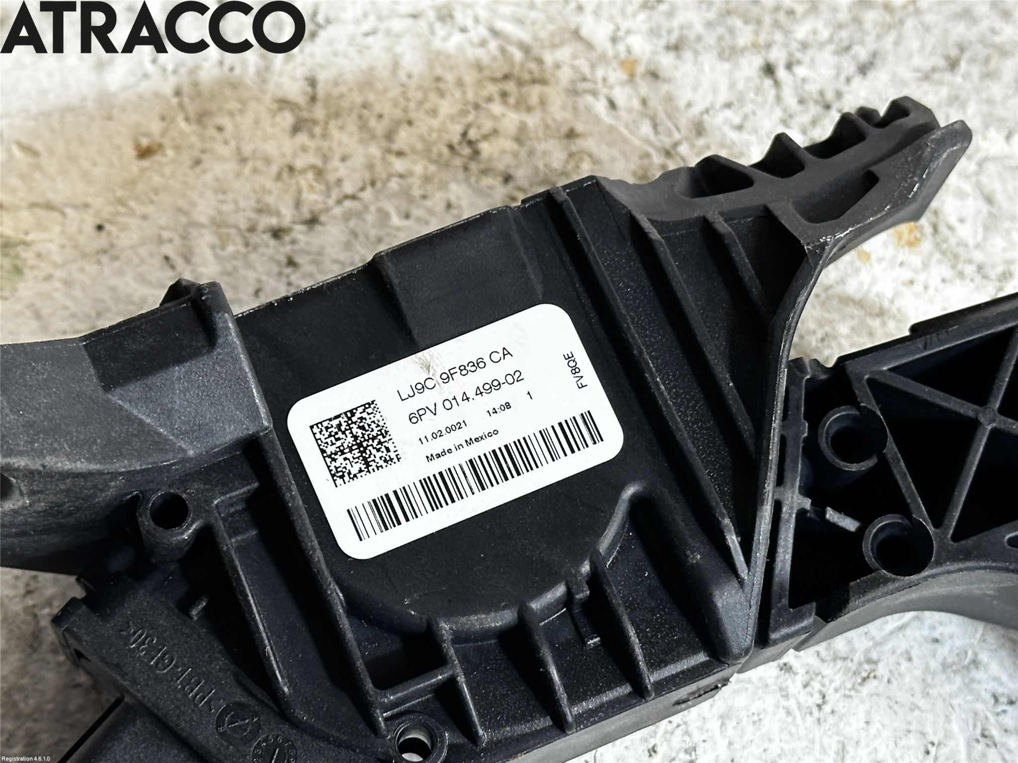 Ford MUSTANG Mach-E 21- Gasspedal