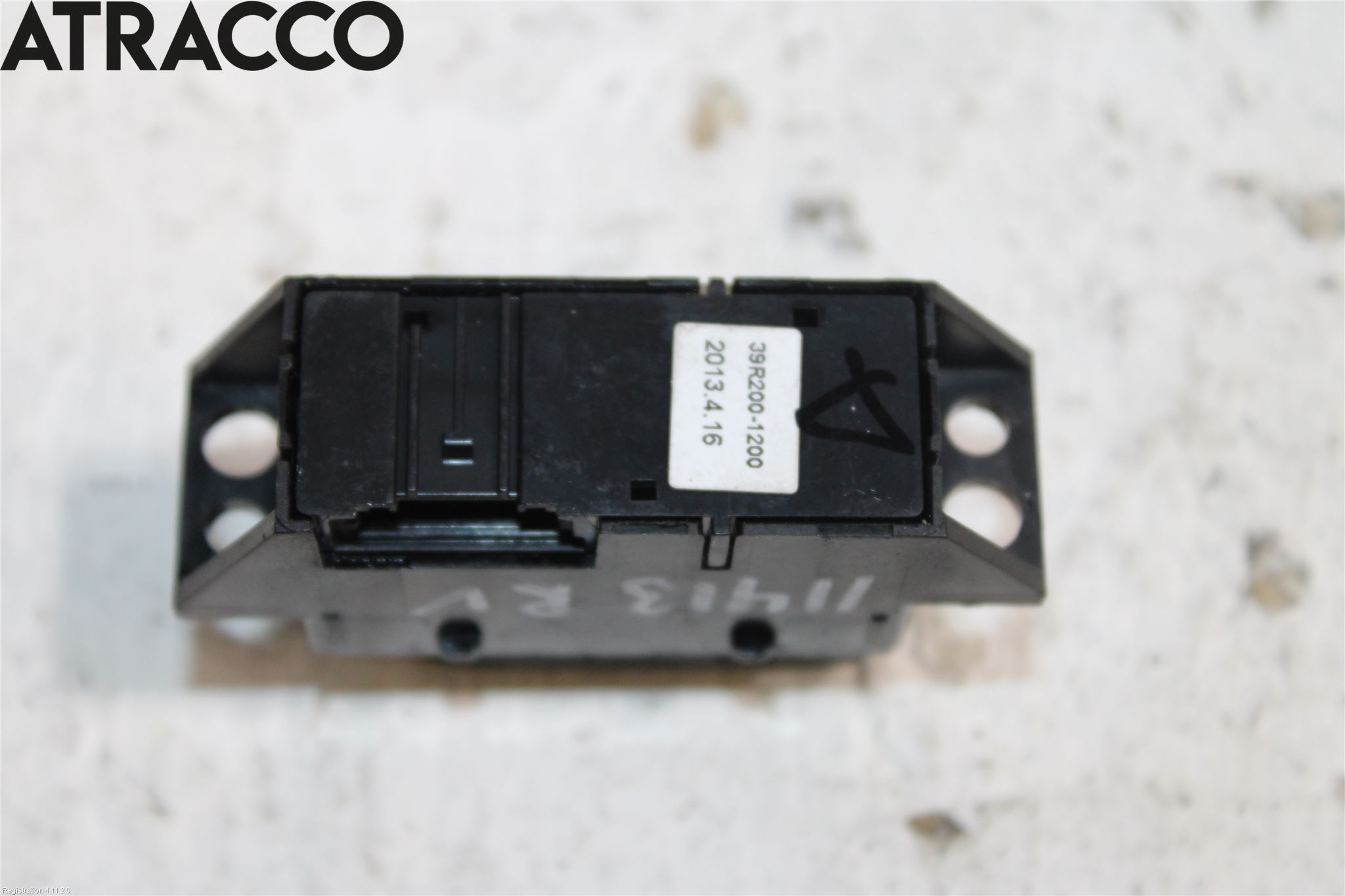 Hyundai i40 08-15 Bryter Varmesete