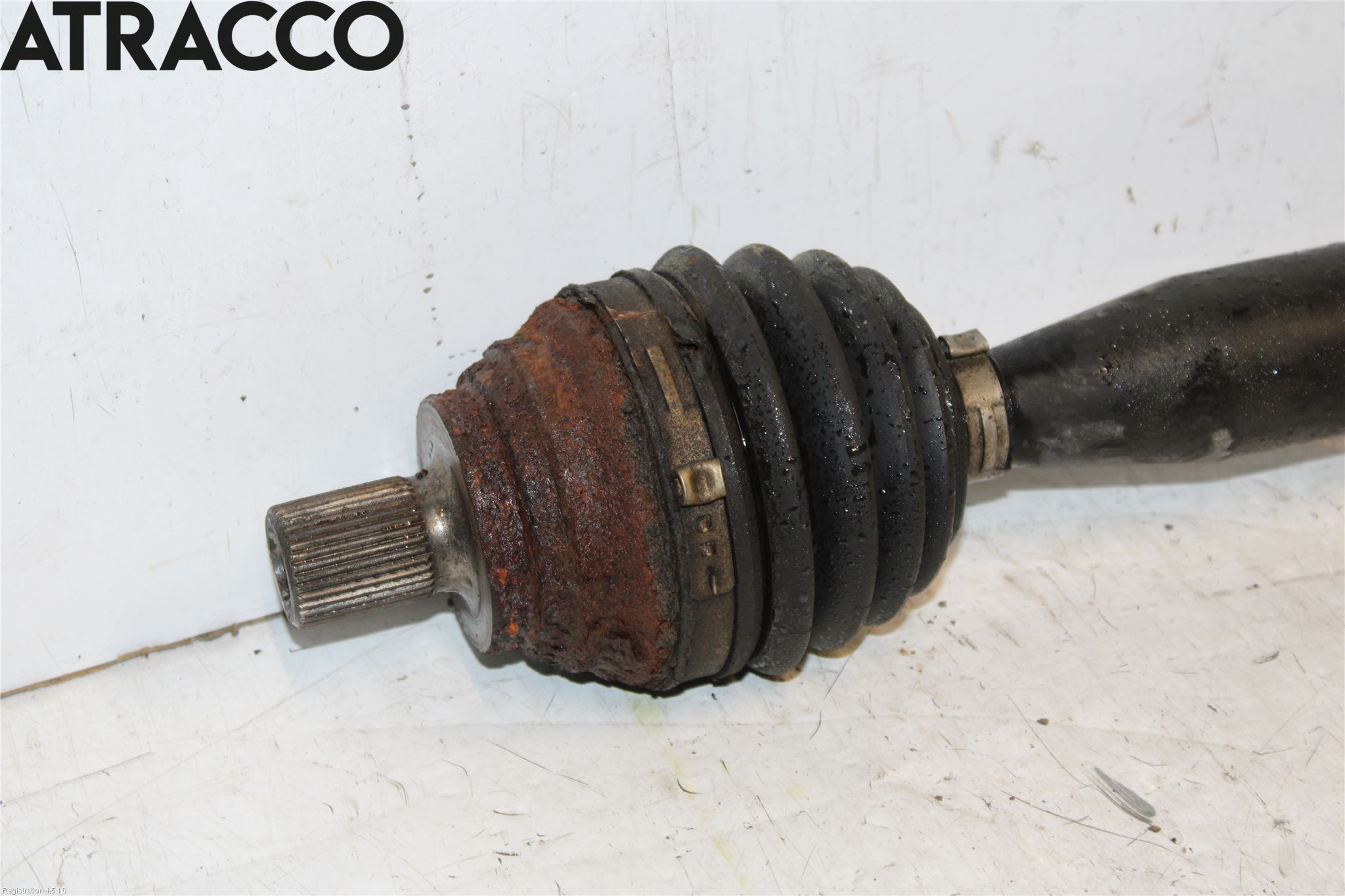 Volkswagen VW GOLF PLUS/CROSS GOLF 04-14 Drivaksel Foran Kompl Høyre