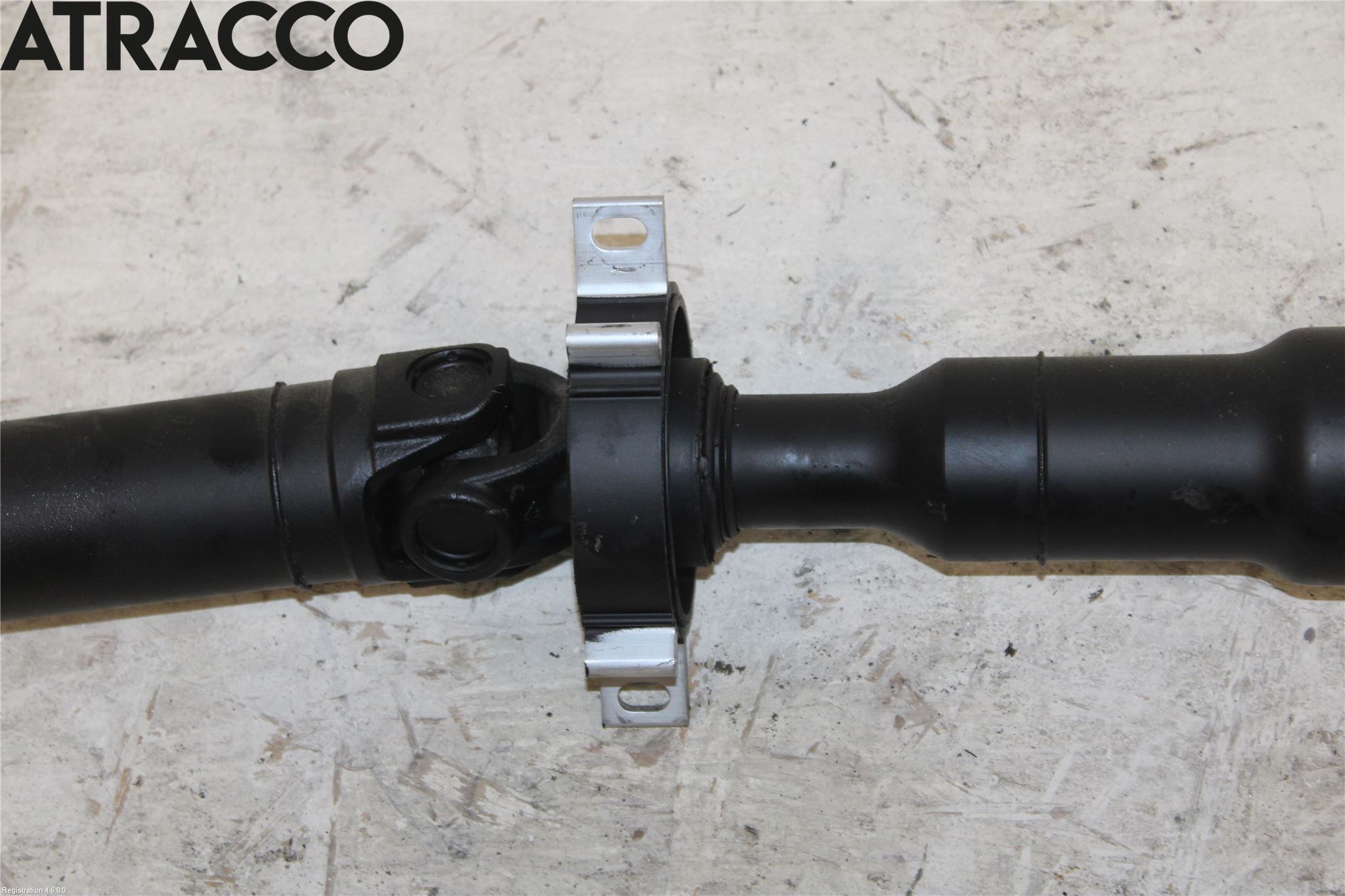 BMW 5 F10/F11/F18 09-17 Mellomaksel Kompl