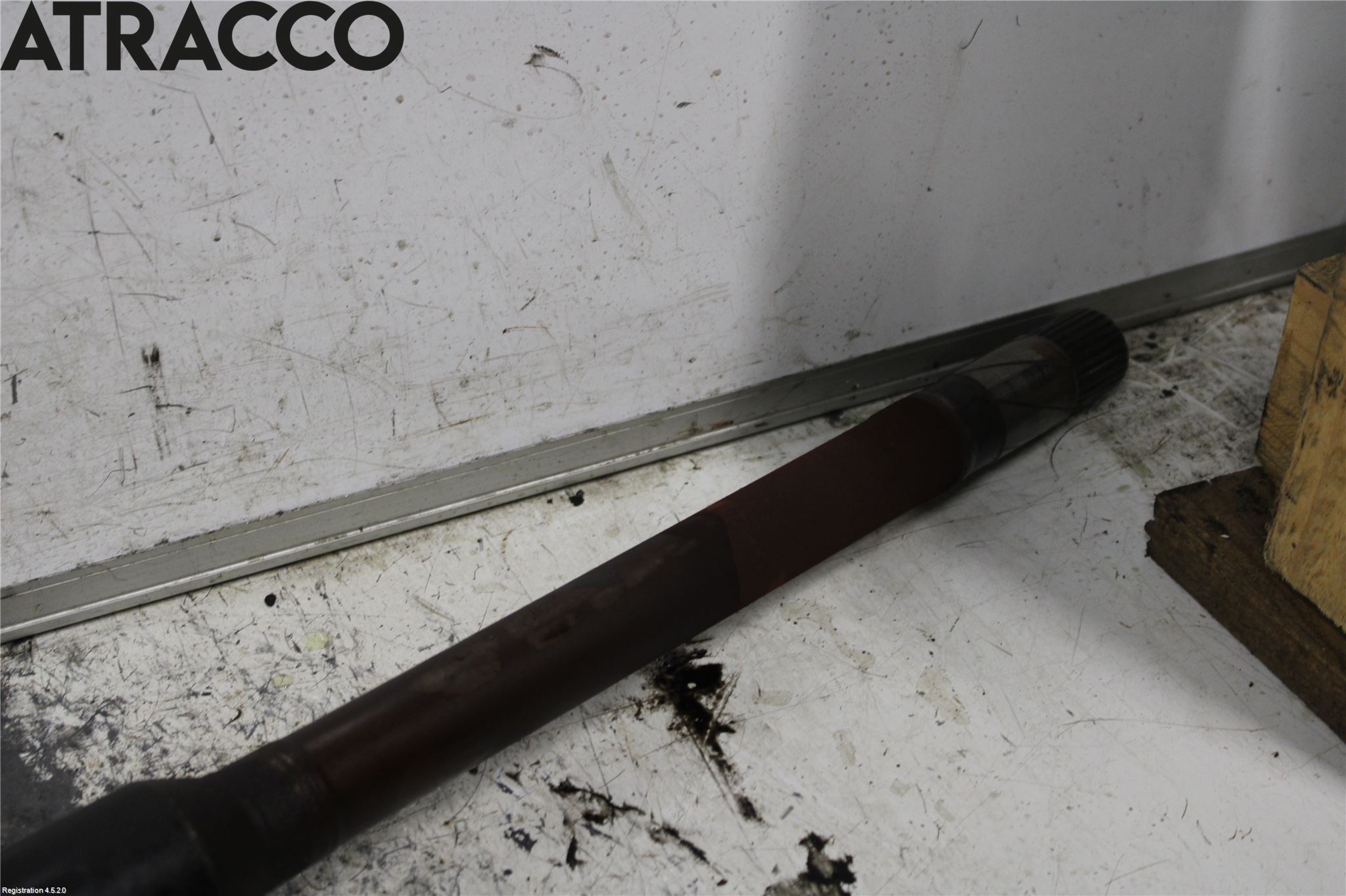 Volvo XC60 09-13 Drivaksel Foran Kompl Høyre