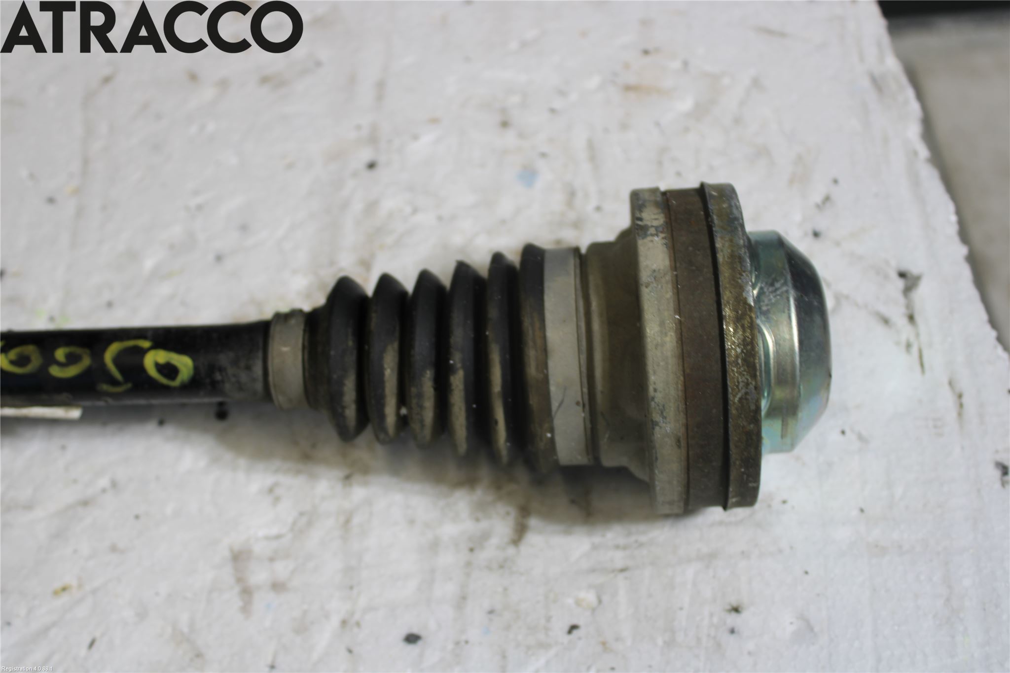 Skoda OCTAVIA (1Z) 05-13 Drivaksel Foran Kompl Venstre