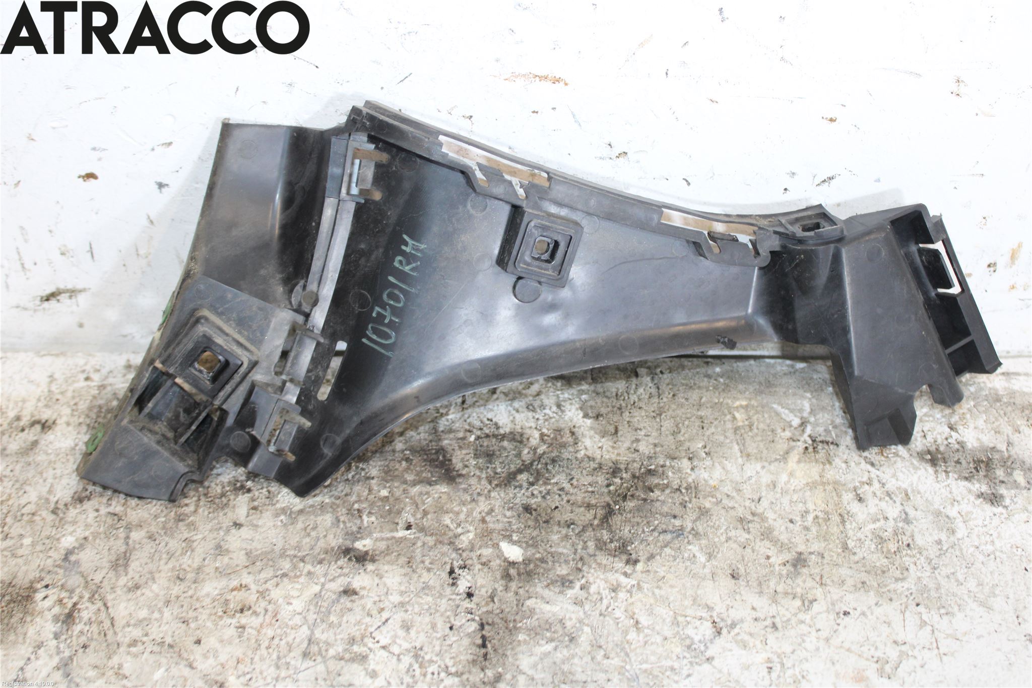 Volvo C30 10-13 Støtfangerfeste Bak Høyre