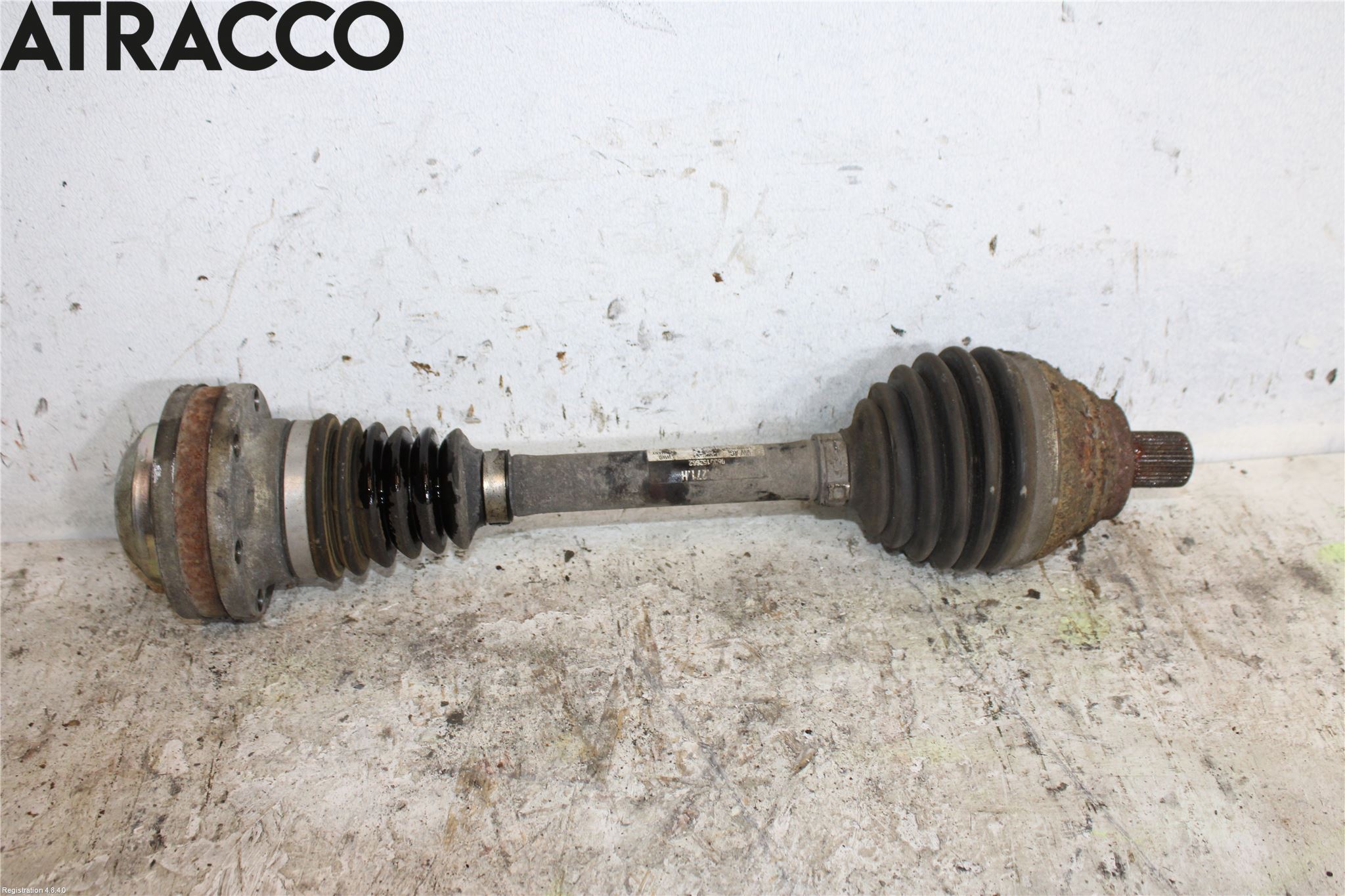 Volkswagen VW GOLF VI 09-13 Drivaksel Foran Kompl Venstre