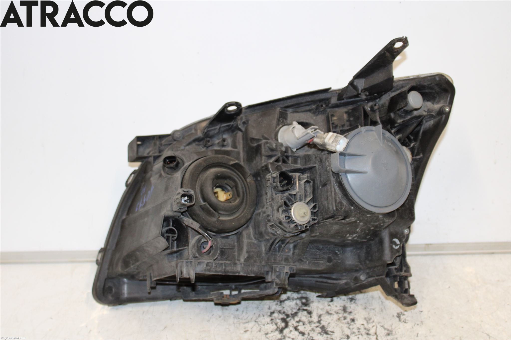 Toyota AVENSIS 07-08 Frontlykt Høyre