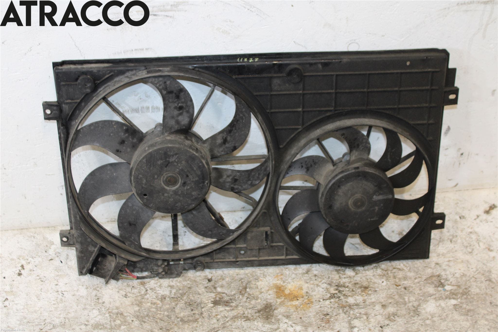 Volkswagen VW TOURAN 03-10 Kjølevifte Elektrisk