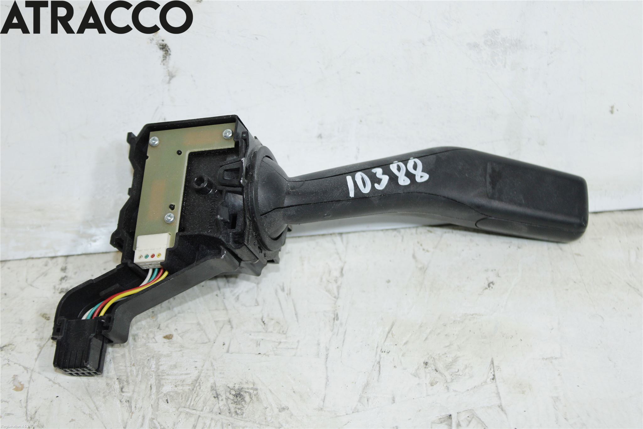 Volkswagen VW CADDY      04-10 Bryter Ratt Blinklys - Lys