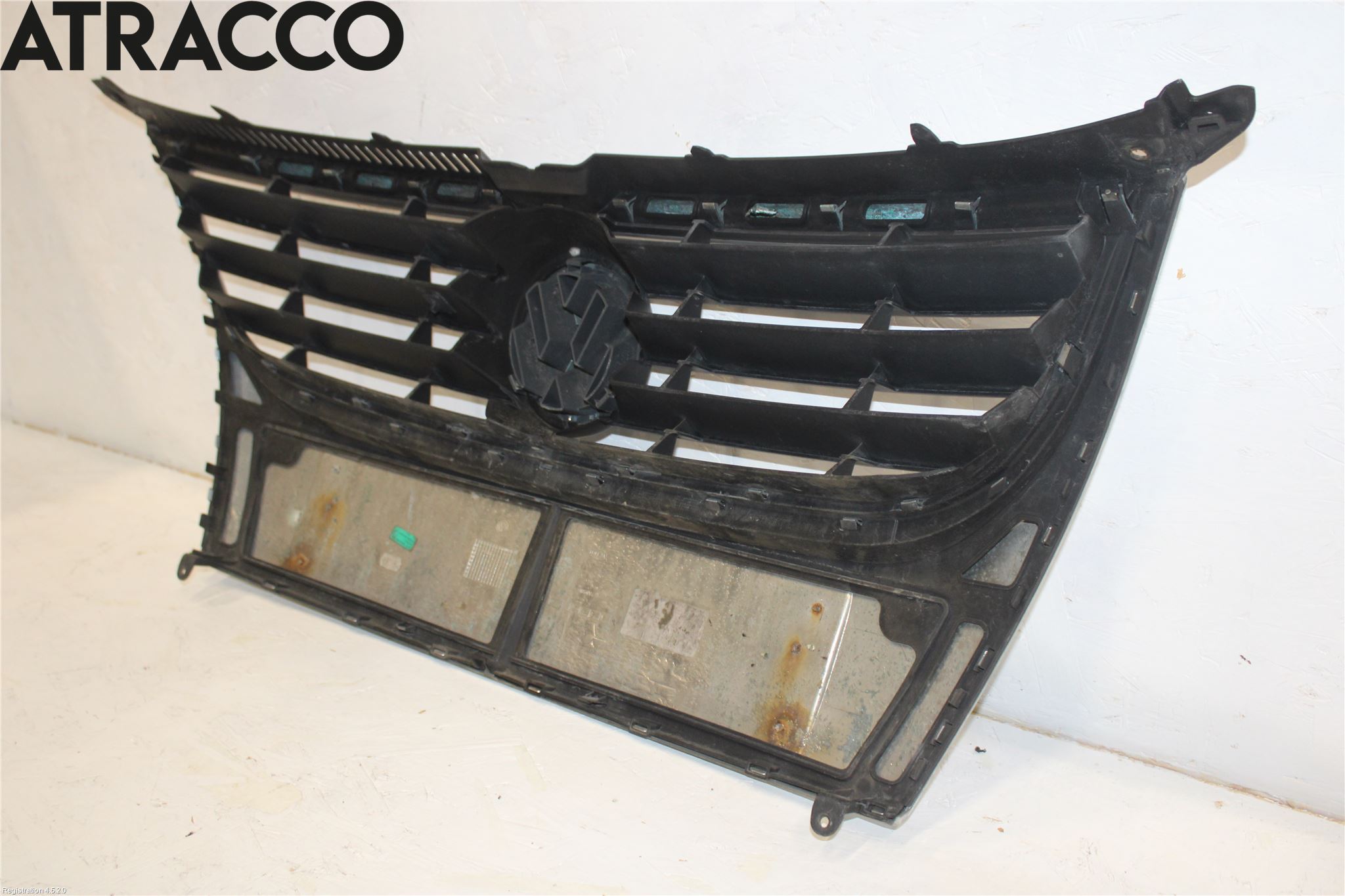 Volkswagen VW TOURAN 03-10 Grill Komplett