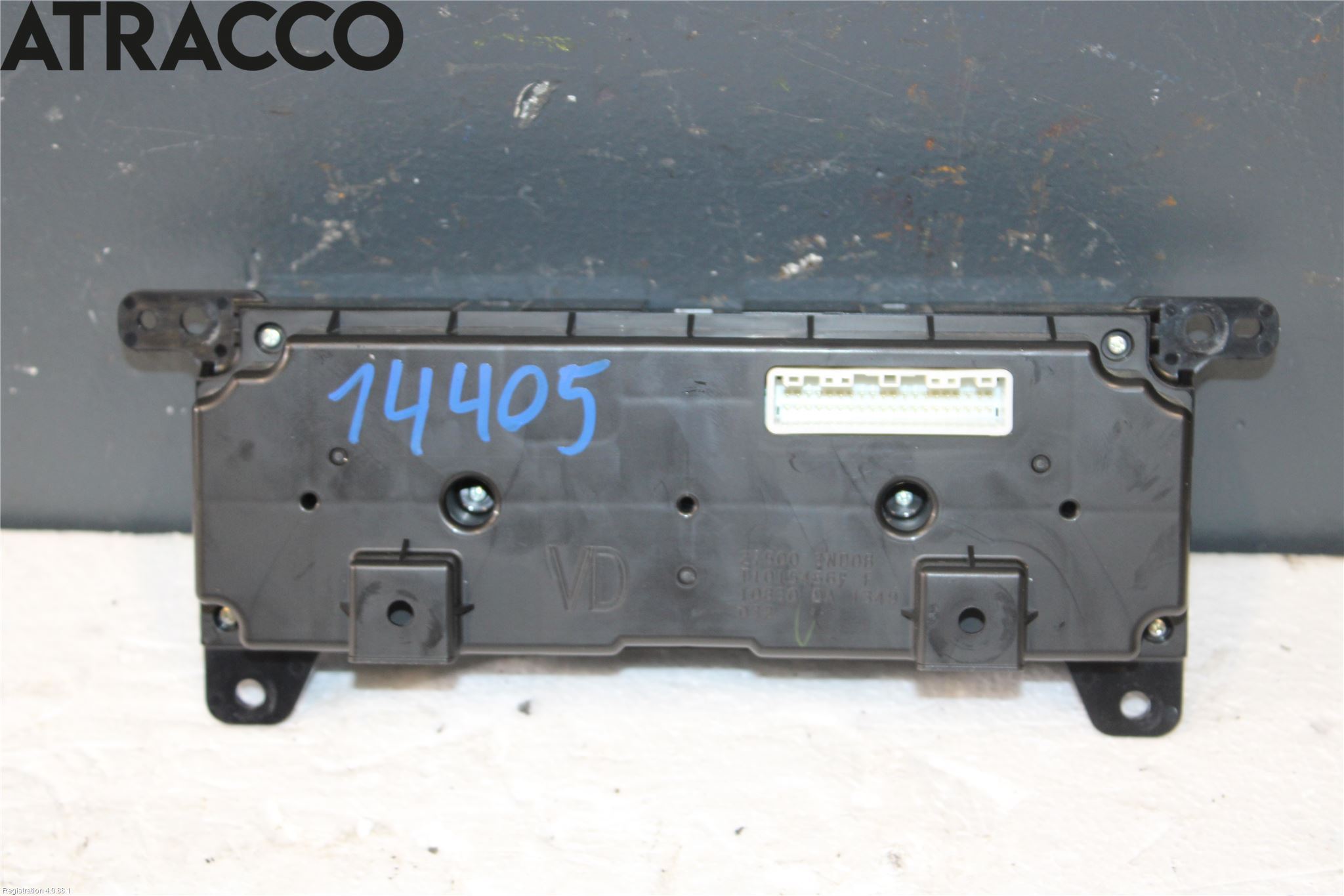 Nissan LEAF 11-17 Varme Ac Betjening-Display