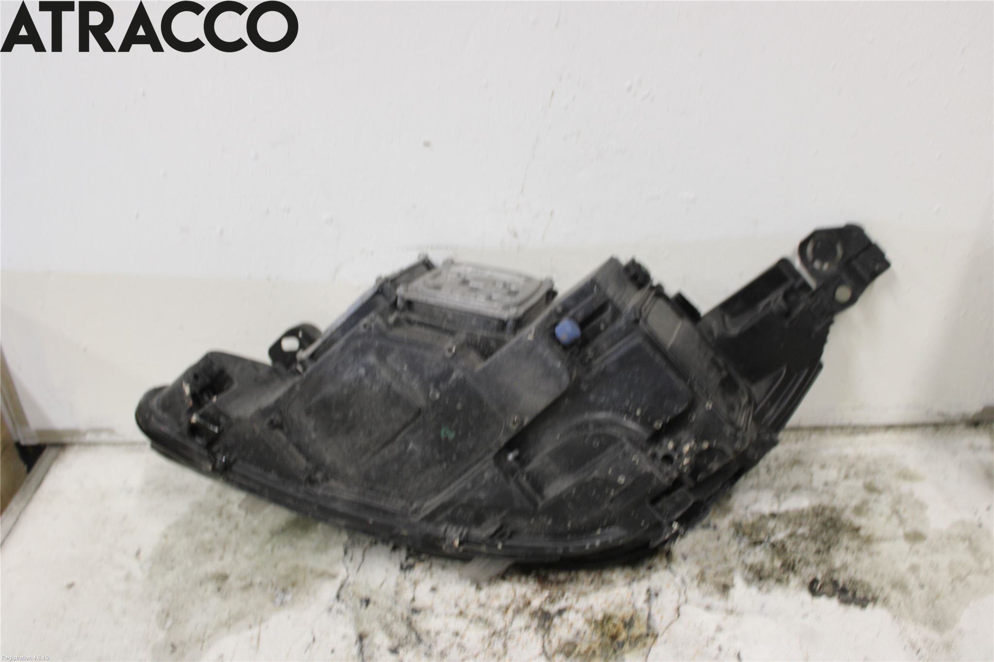 Peugeot 308 14-21 Frontlykt Høyre