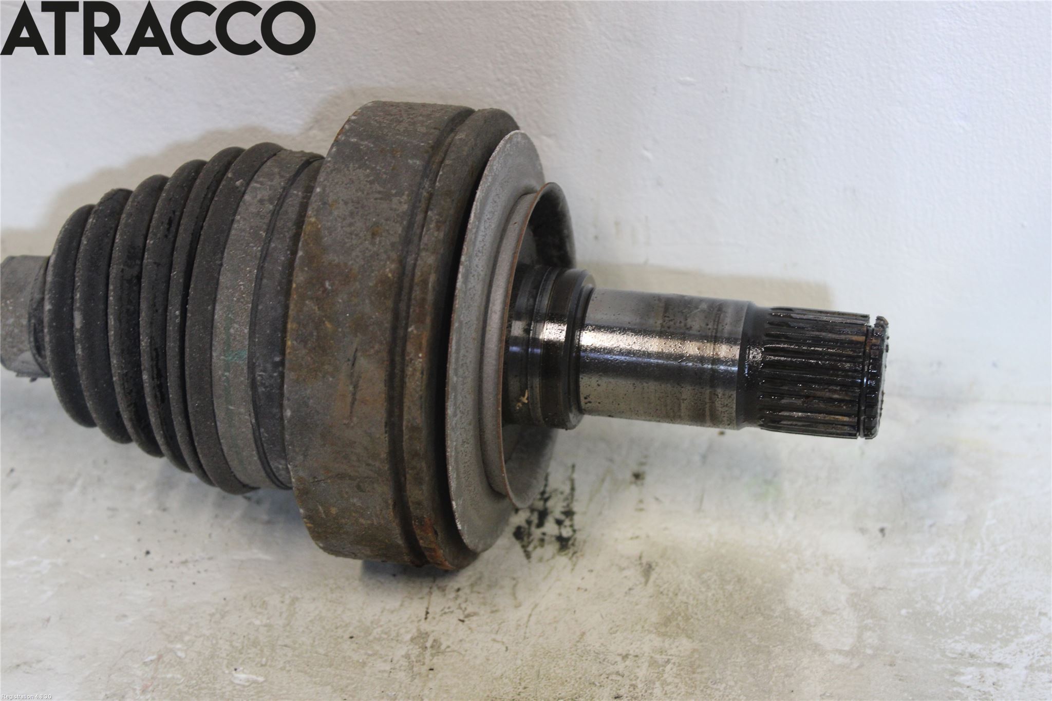 Mercedes-Benz MB VITO/VIANO (W639) 04-14 Drivaksel Bak Kompl Venstre