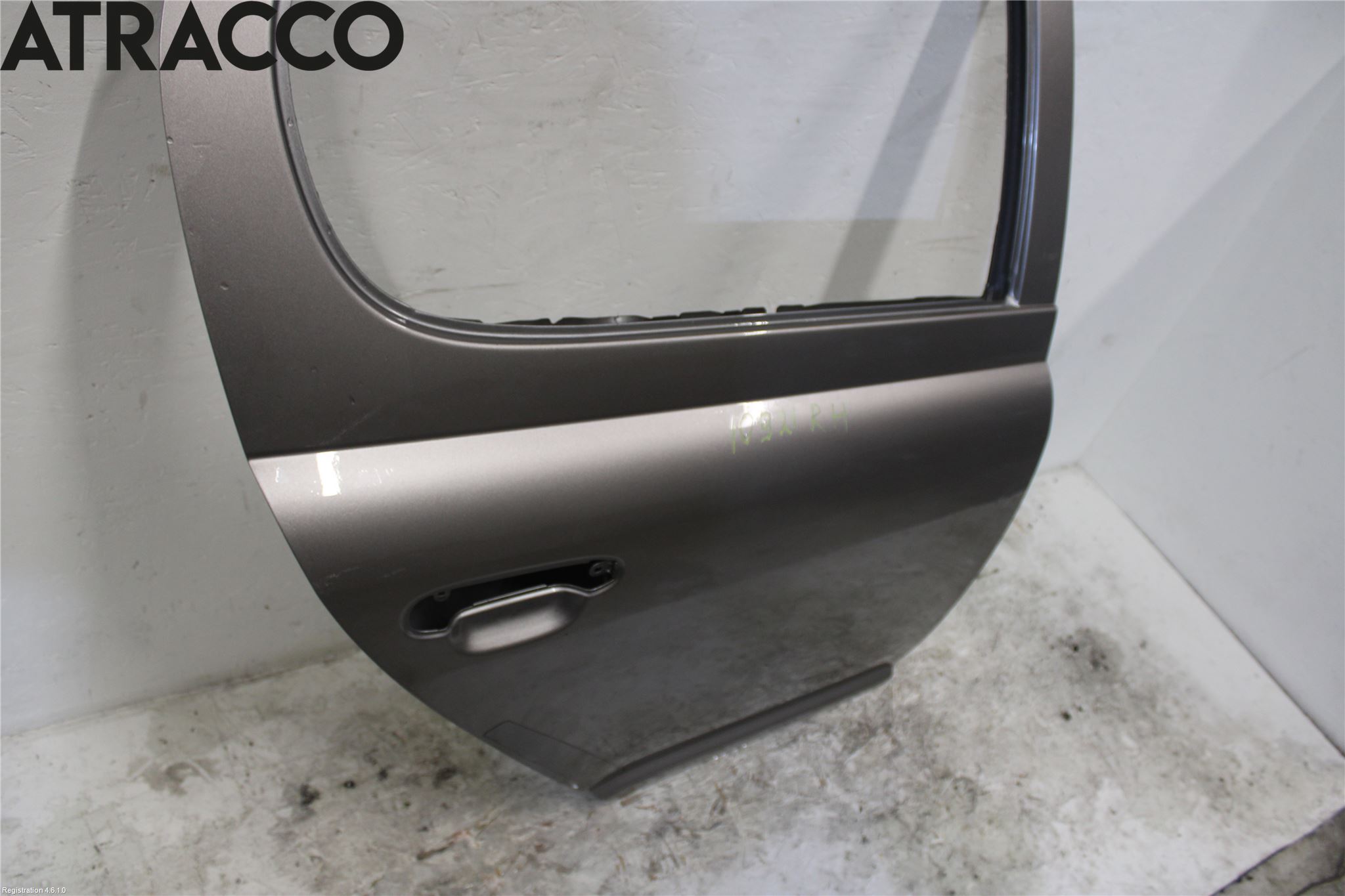 Toyota YARIS P1 03-05 Dør 4D Bak Høyre