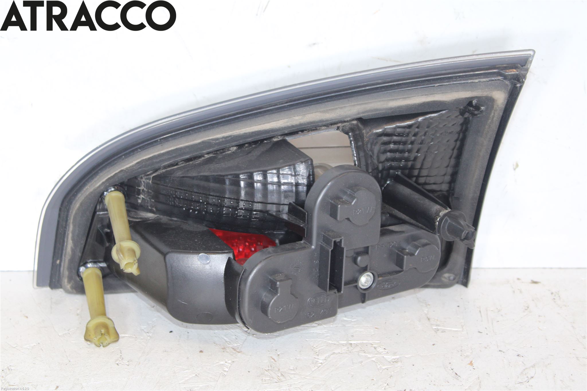 Ford S-MAX 06-15 Baklykt Venstre  På Luke(Indre