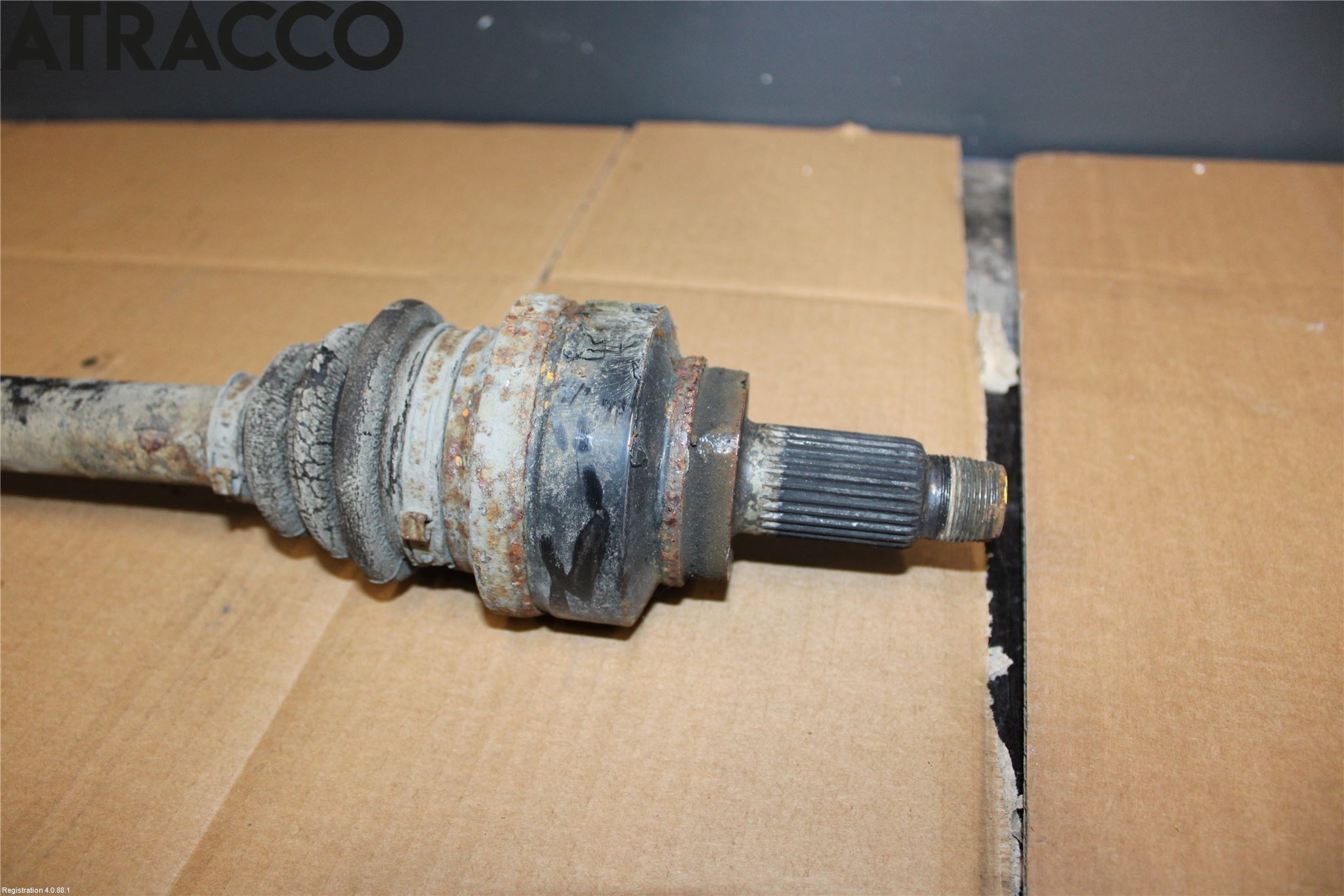 BMW 3 F30/F31/F80 12-19 Drivaksel Bak Kompl Venstre