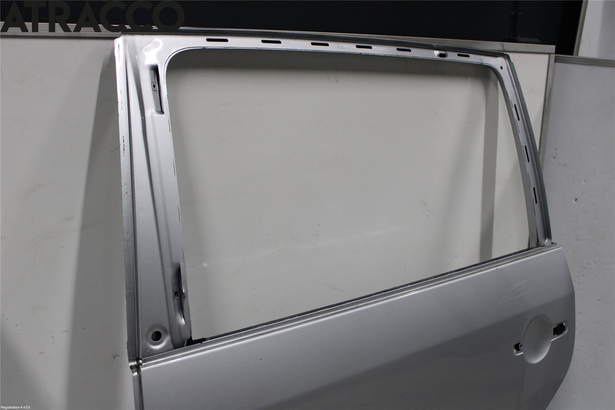 Volkswagen VW TOURAN 03-10 Dør 4D Bak Venstre