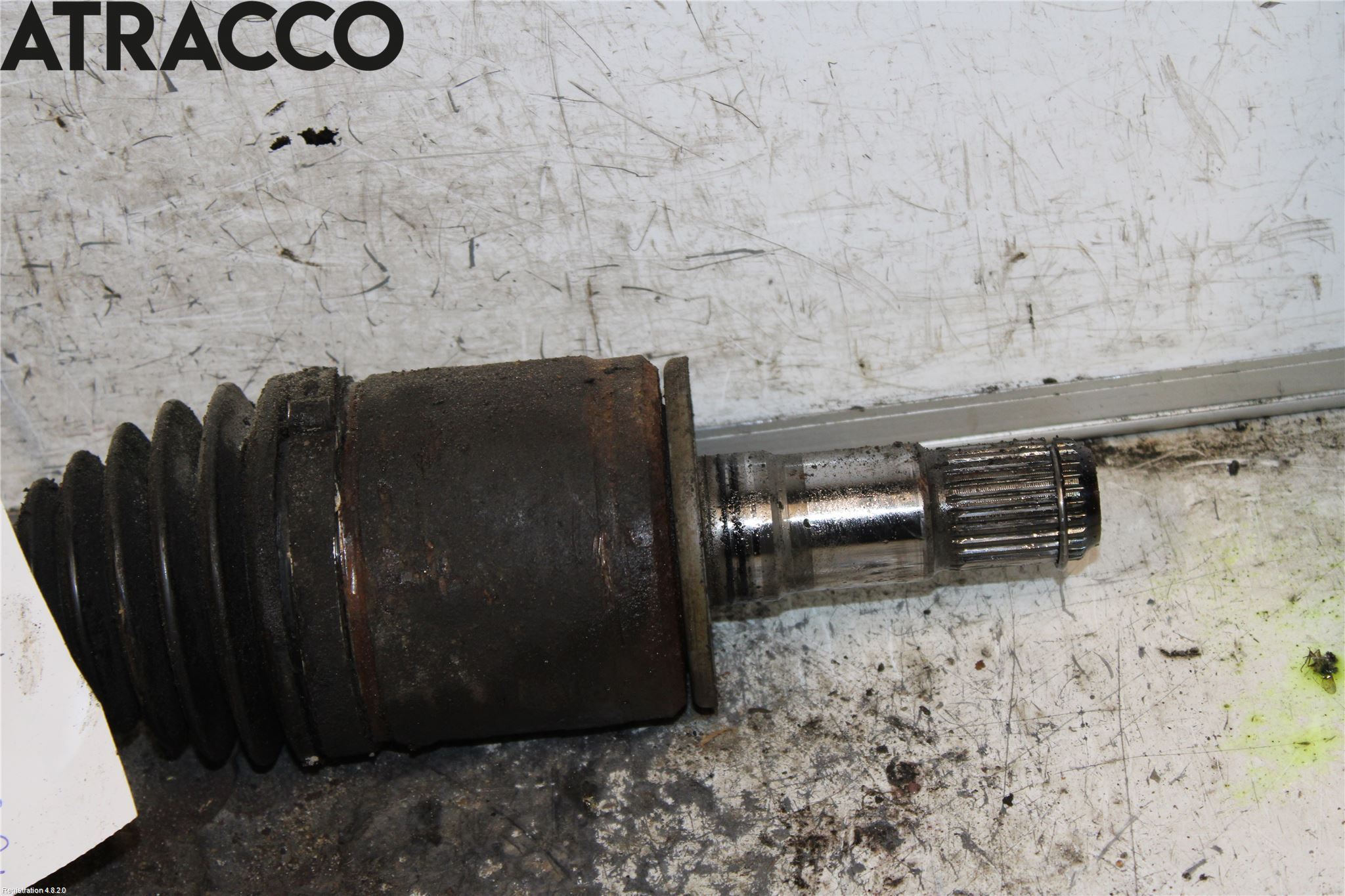 Mitsubishi PAJERO 06-15 Drivaksel Foran Kompl Venstre