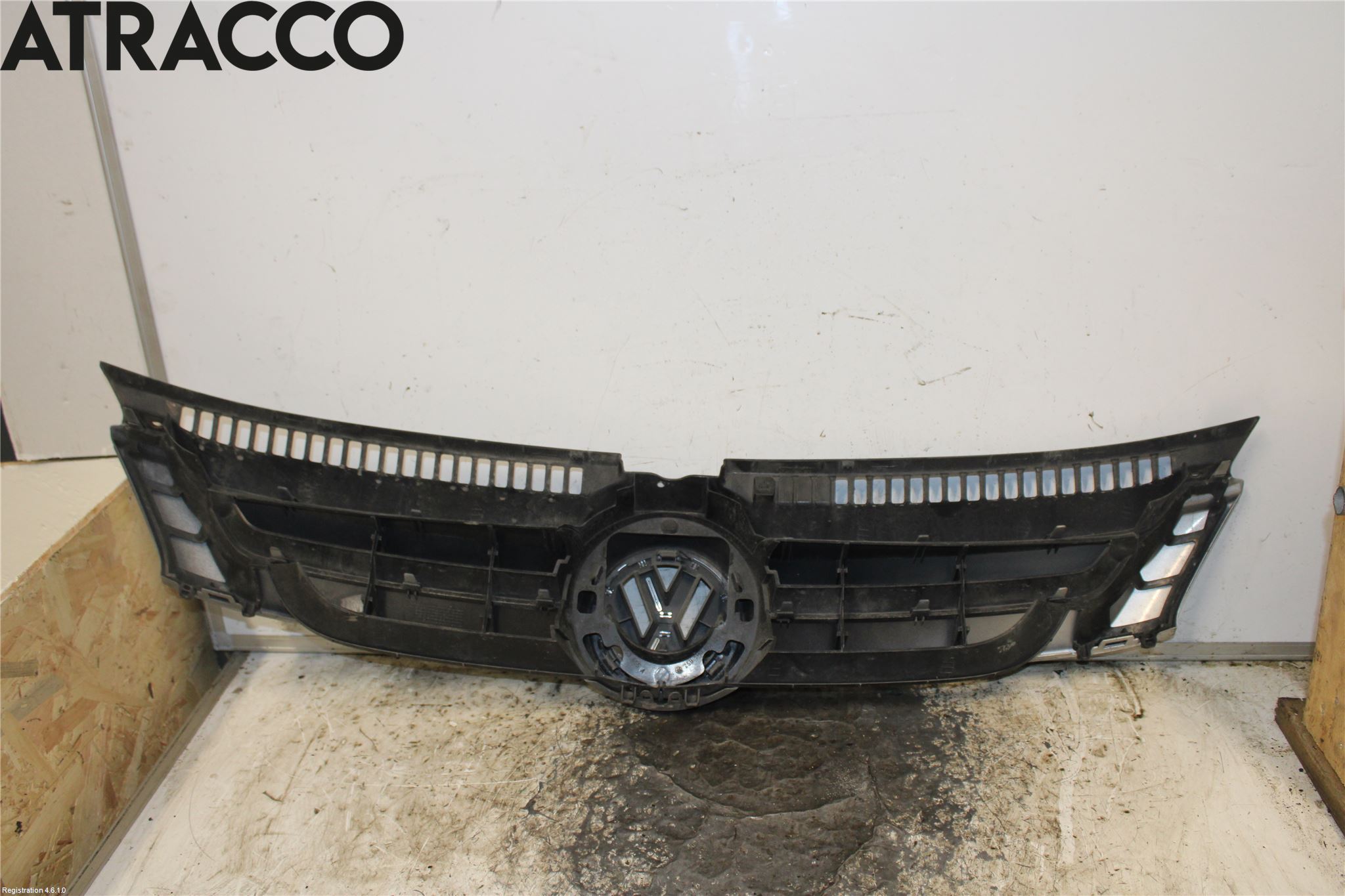 Volkswagen VW GOLF PLUS/CROSS GOLF 04-14 Grill Komplett