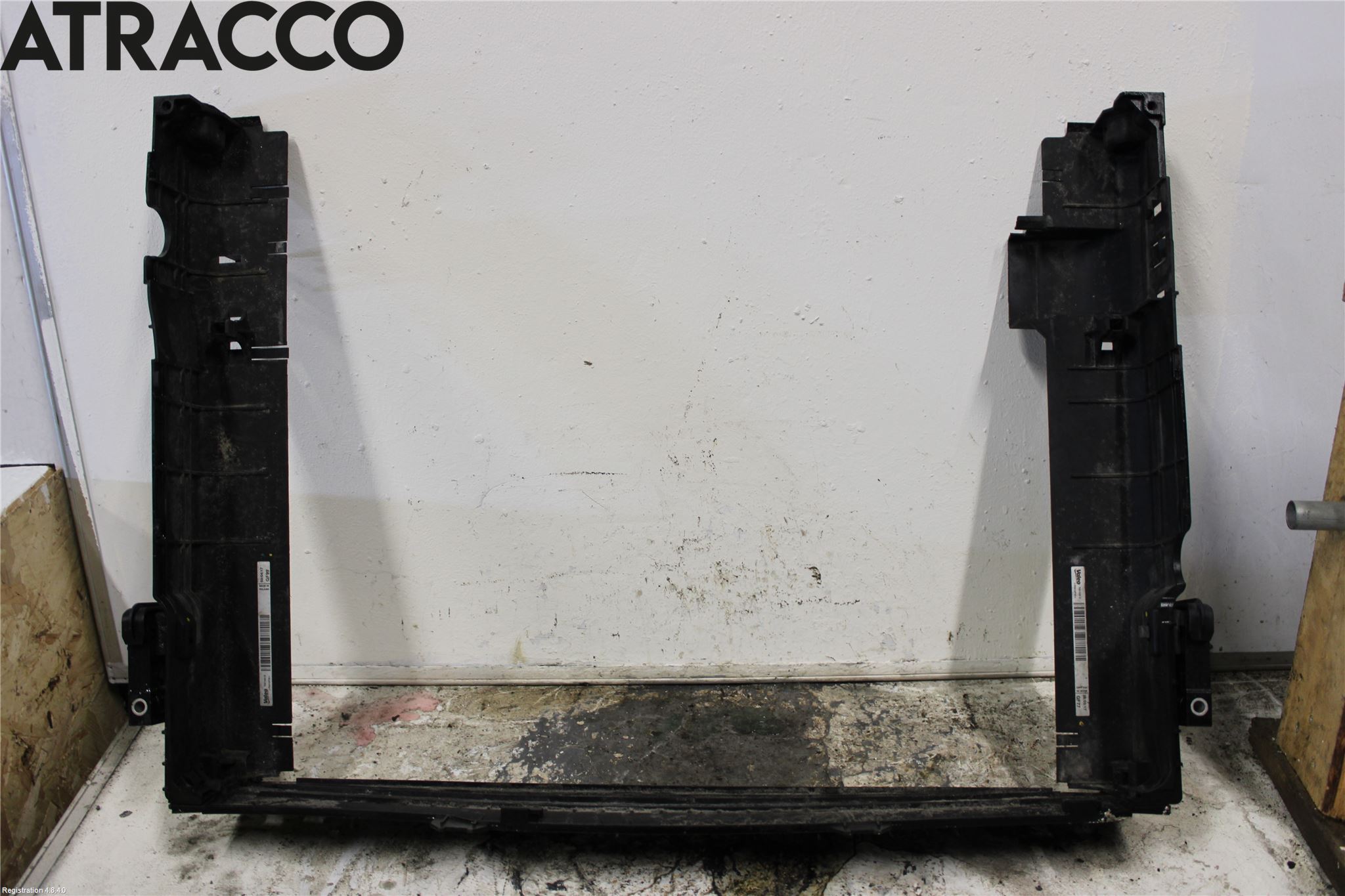 BMW 3 F30/F31/F80 12-19 Radiator Feste - Ramme - Bjelk