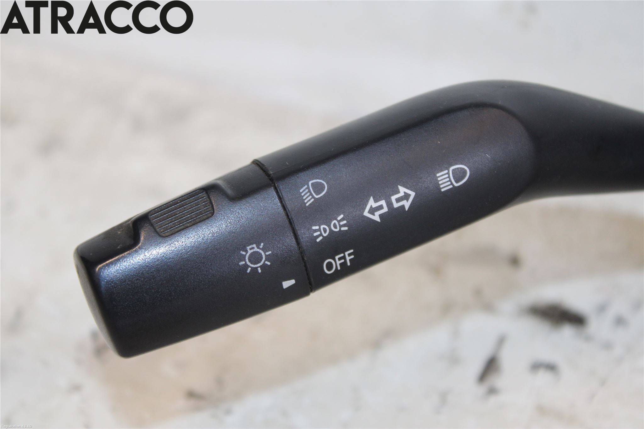 Isuzu D-MAX Bryter Ratt Kombi H Og V