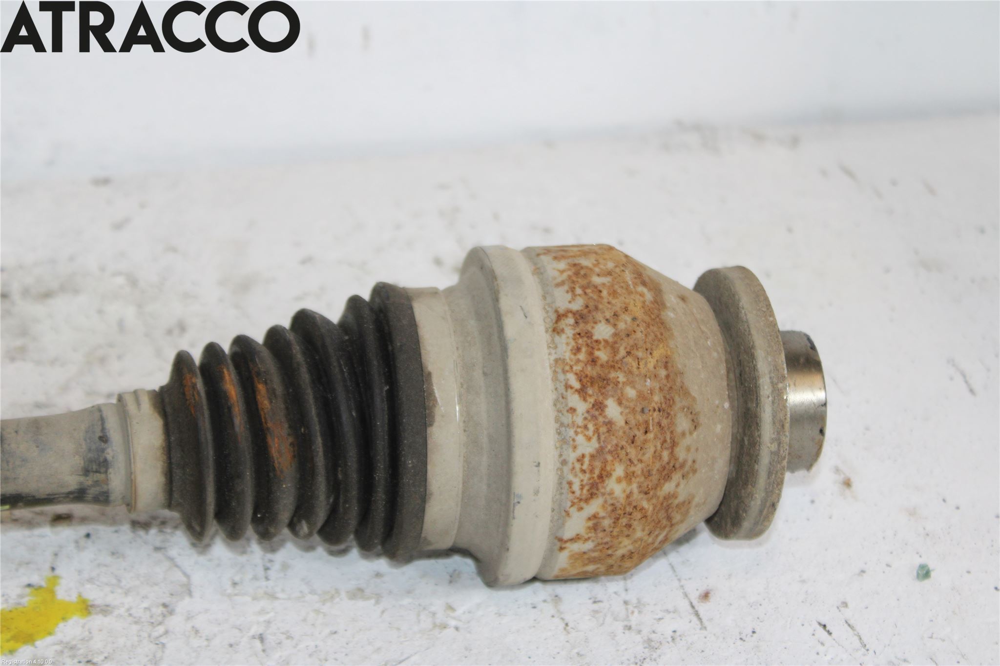 Volkswagen VW TRANSP/CARAVELLE (T5) 04-15 Drivaksel Foran Kompl Venstre