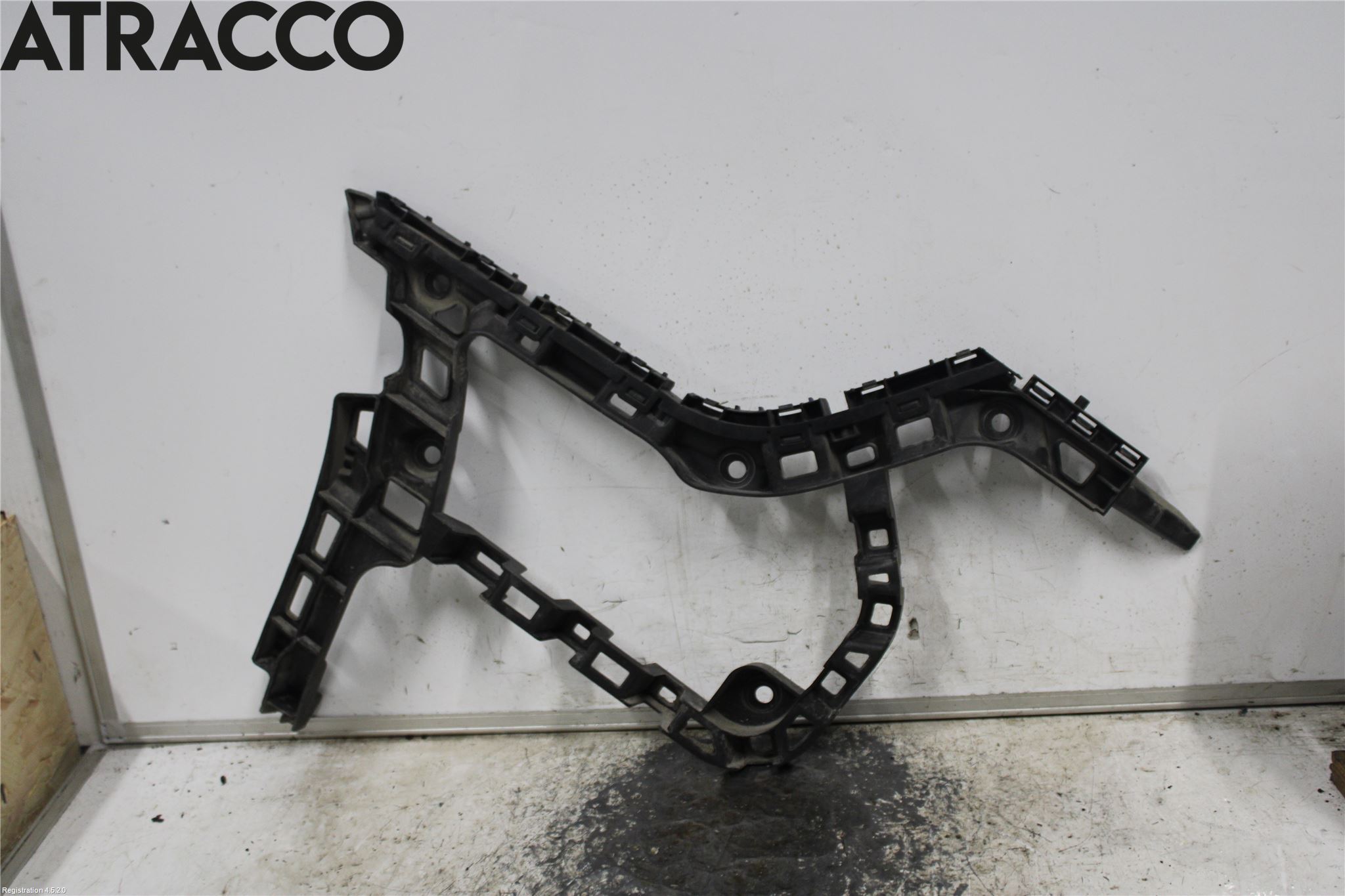 Volkswagen VW GOLF / E-GOLF VII 13-20 Støtfangerfeste Bak Venstre