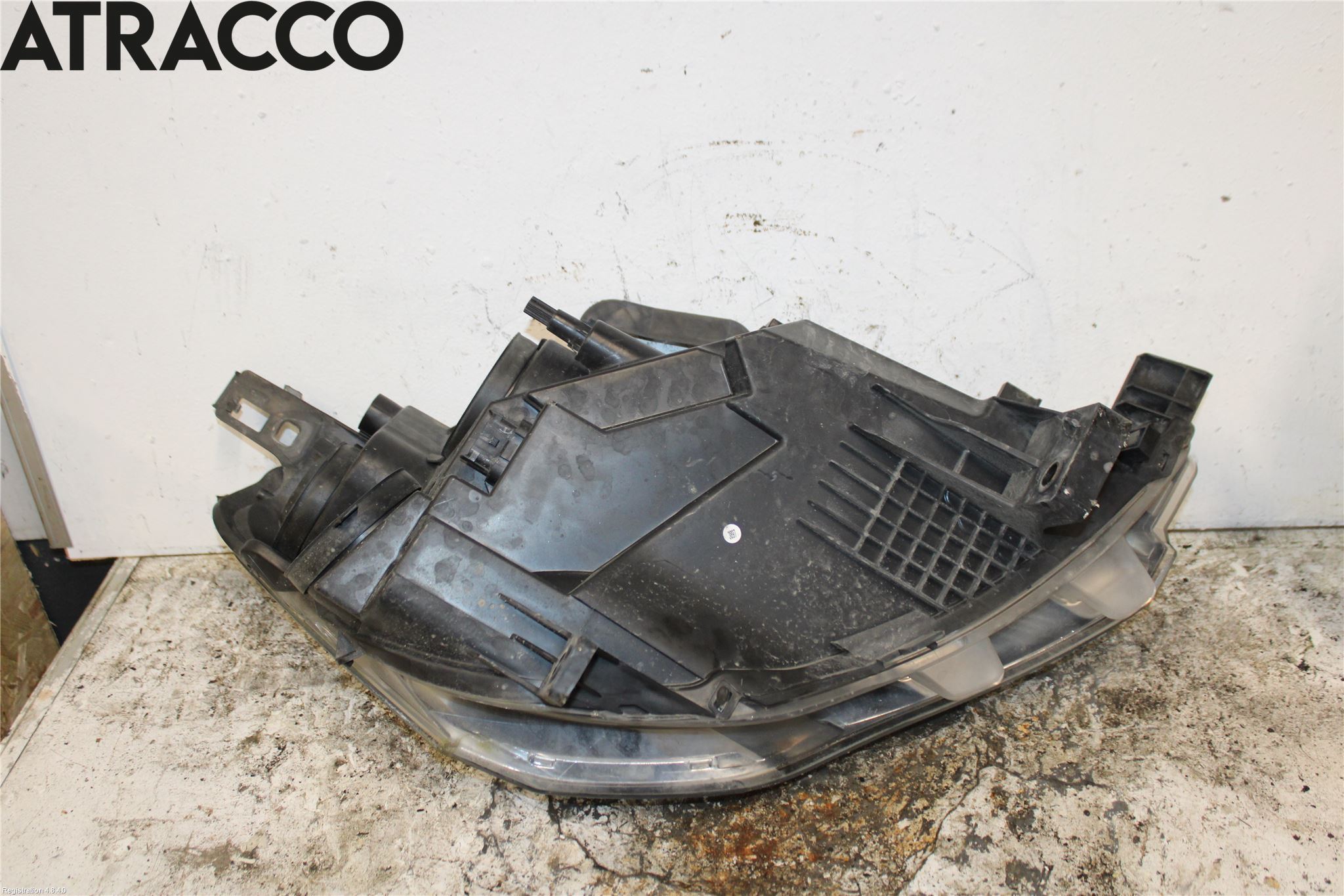 Peugeot PARTNER 16-18 Frontlykt Venstre