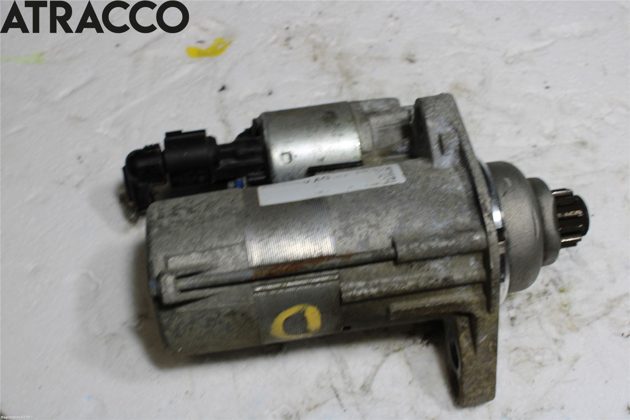 Volkswagen VW CADDY 11-15 Startmotor