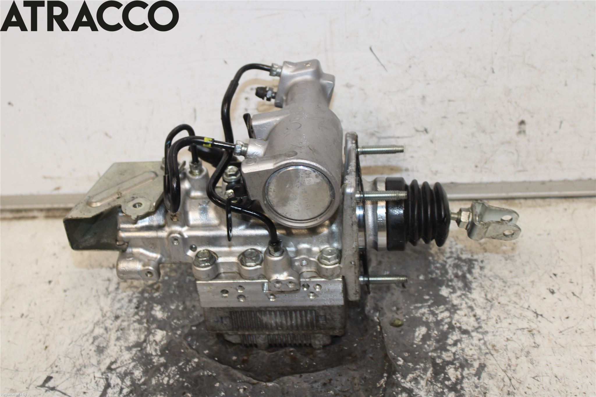 Toyota YARIS XP130 15-20 Abs Hydraulikkaggregat