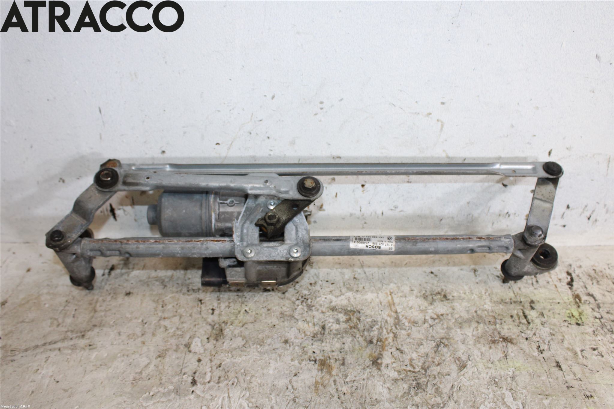 Volkswagen VW GOLF VI 09-13 Viskermotor Frontrute