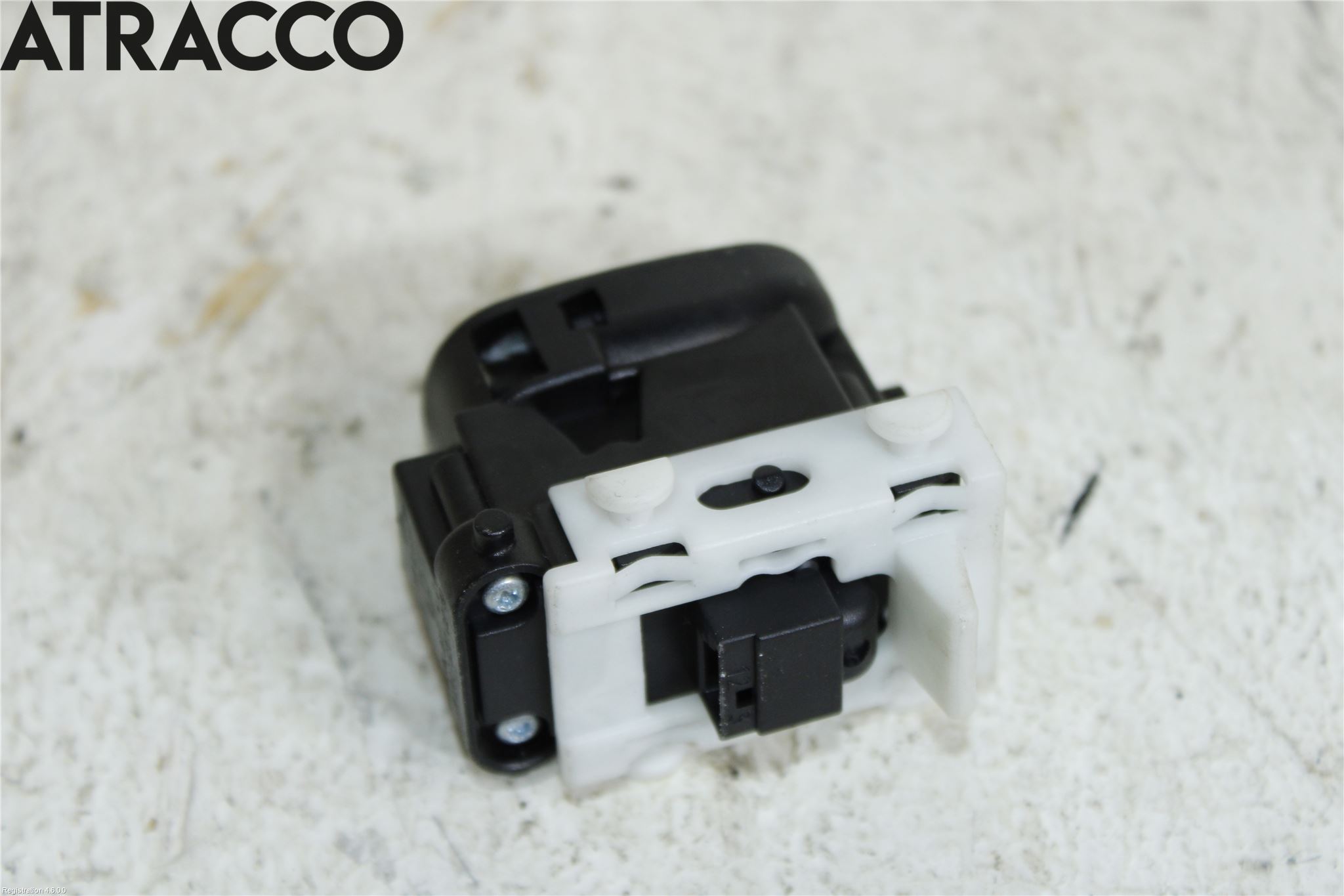 Mercedes-Benz MB C (203) 00-07 Bryter Vindusheis