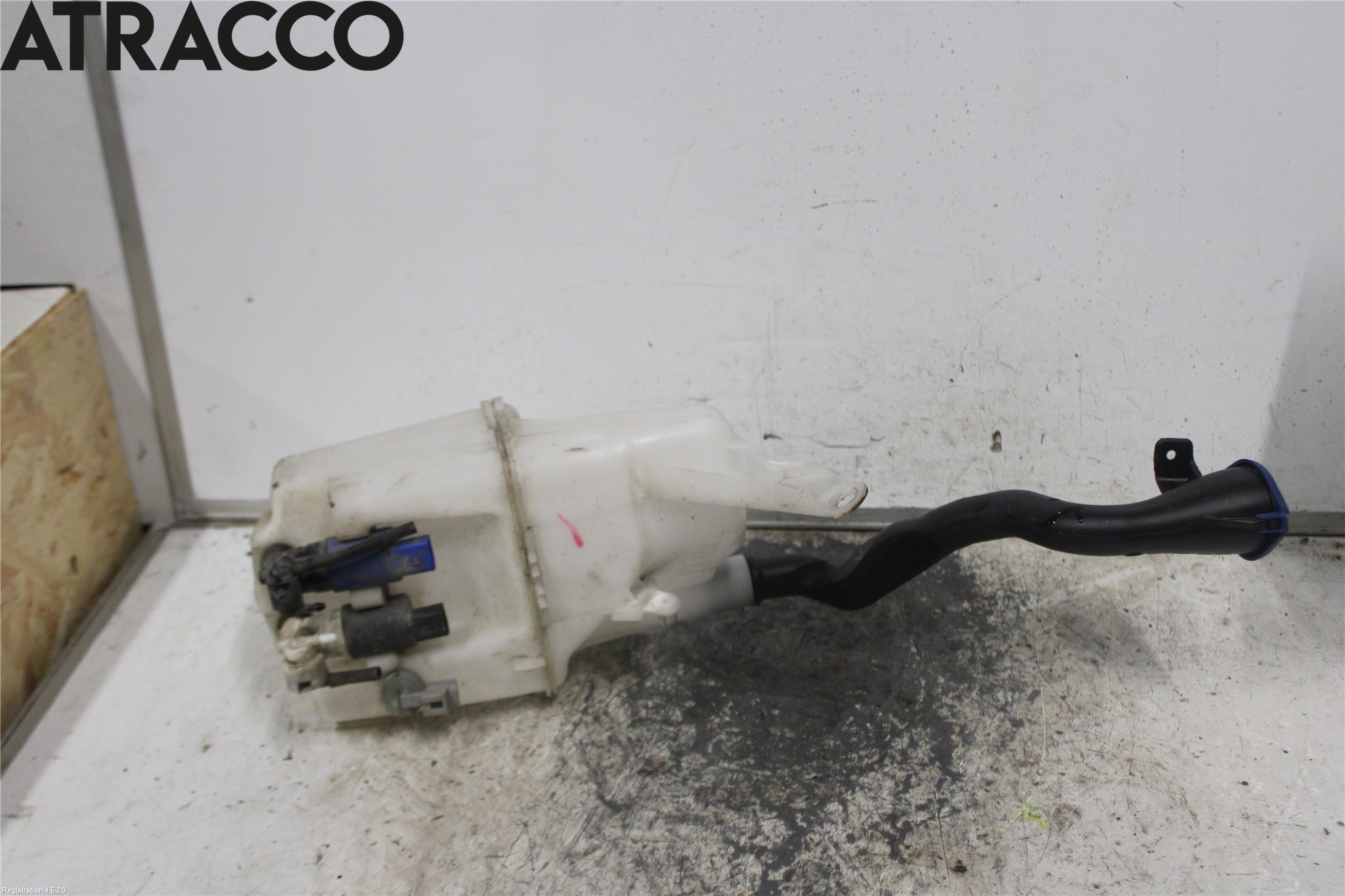 Volvo V60 14-18 Spylerbeholder Frontrute