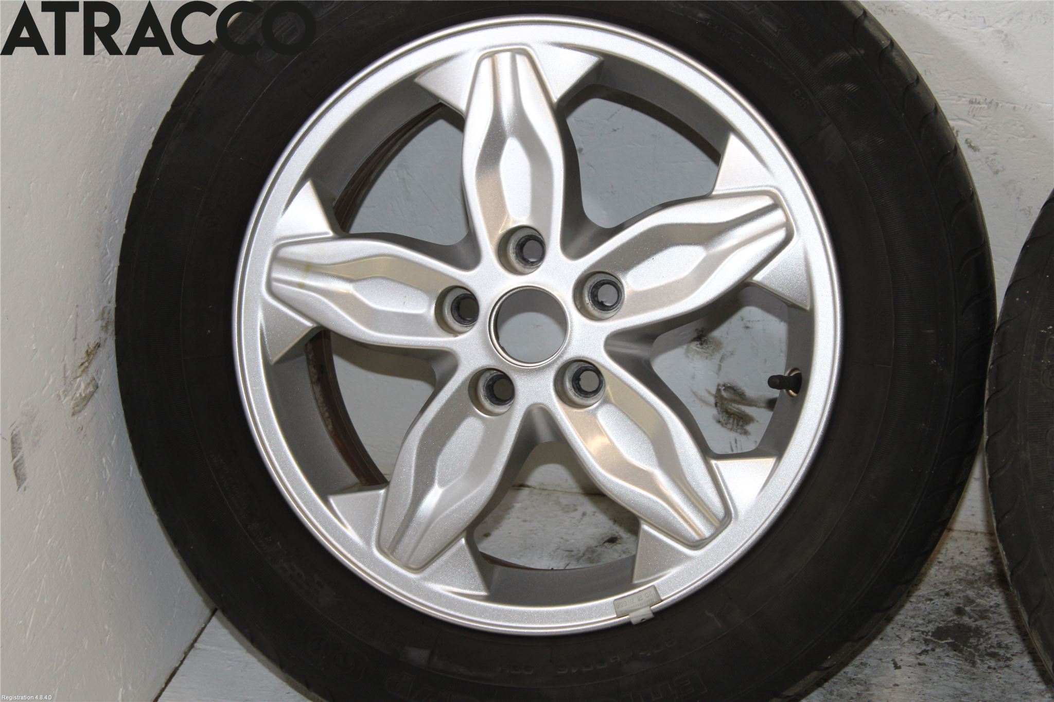 Volkswagen VW TOURAN 03-10 Dekk Sommer På Alu Felg 4Stk