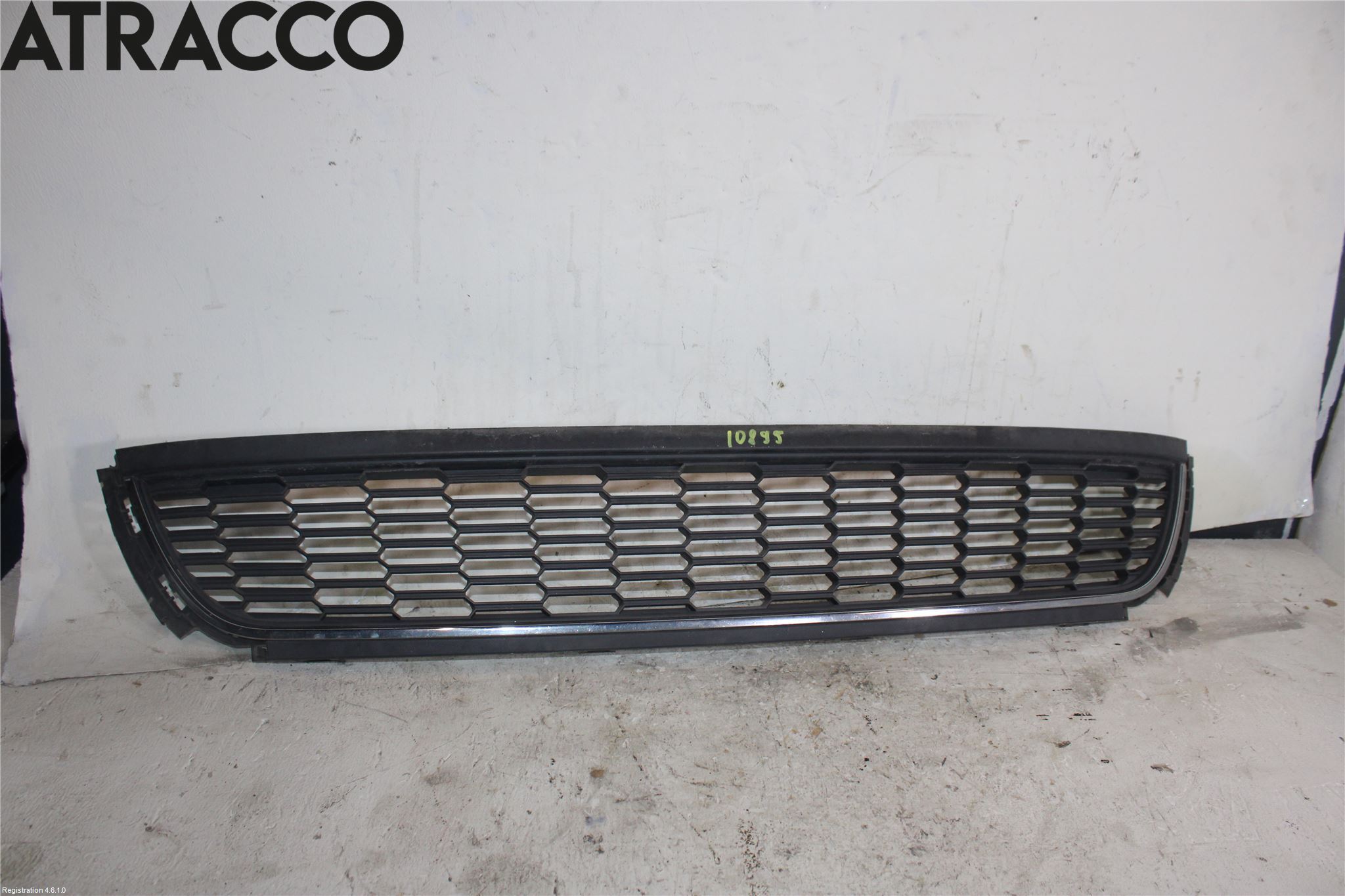 Volkswagen VW POLO 10-17 Grilldel Midt