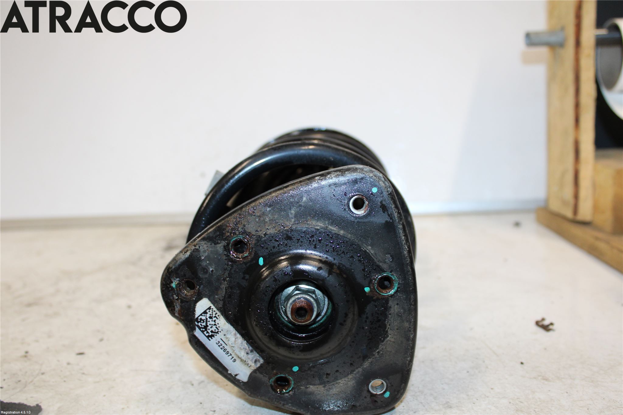 Polestar 2 20- Fjærbein Foran Venstre